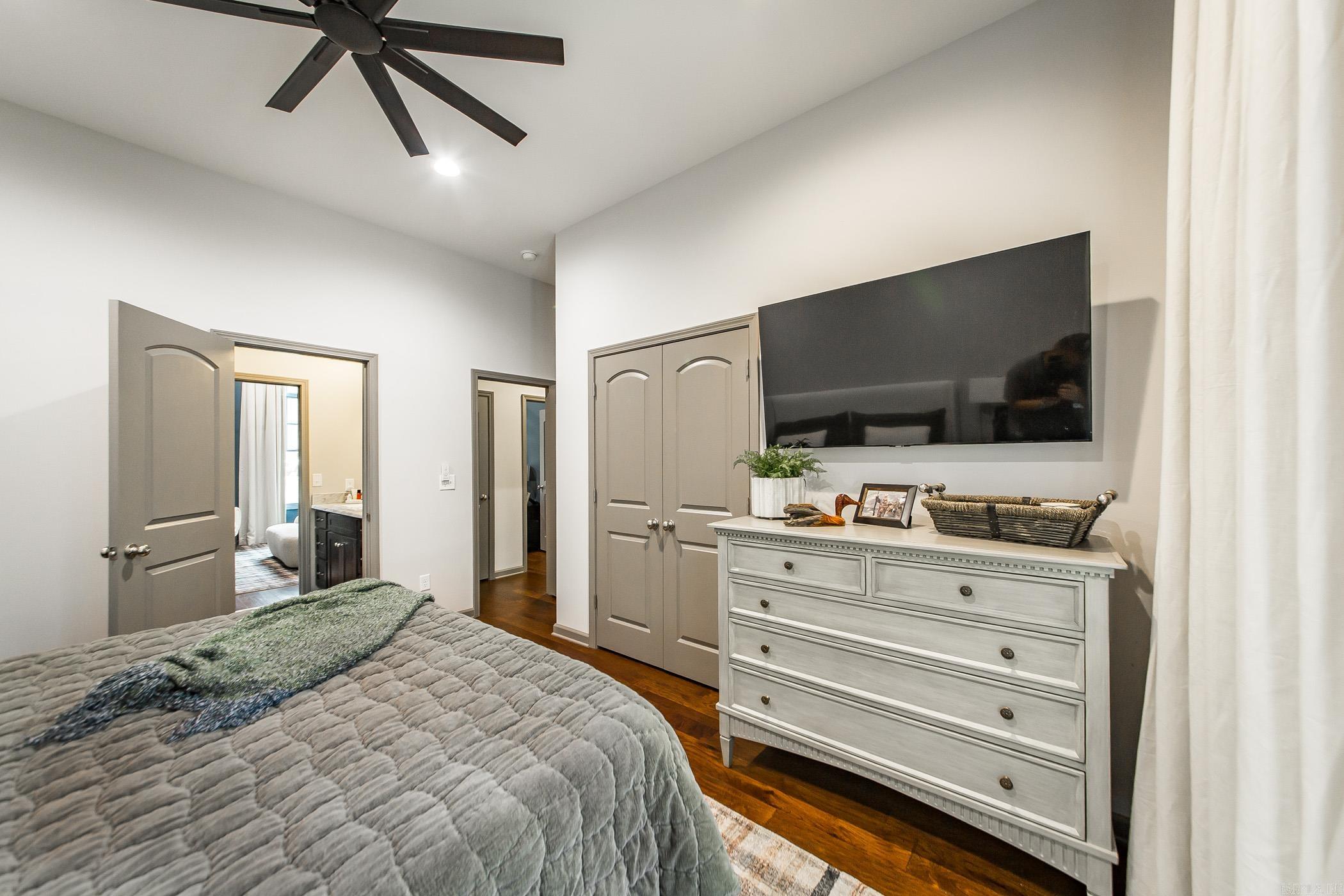 43  Mike's  Heber Springs, AR