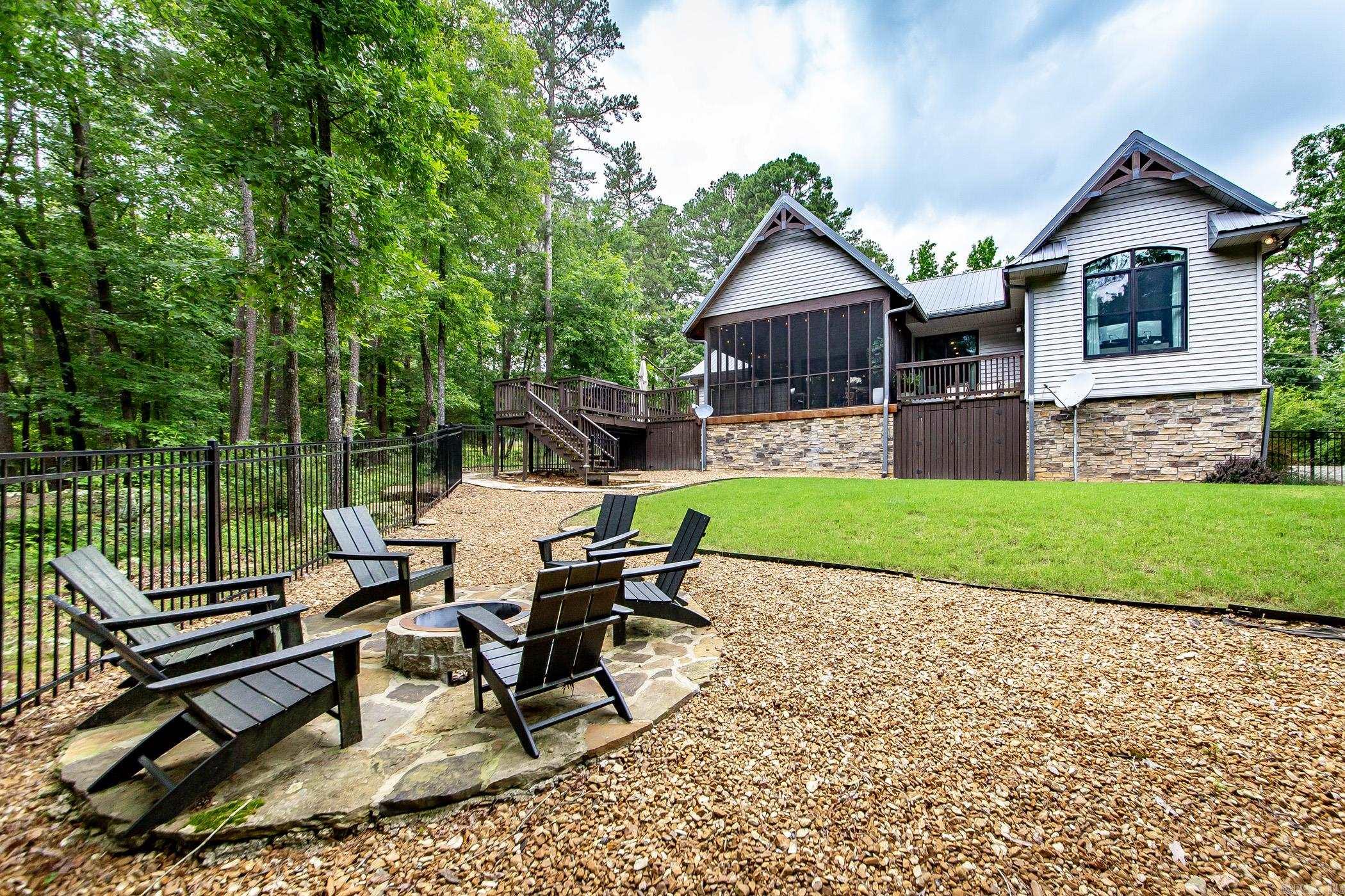 43  Mike's  Heber Springs, AR