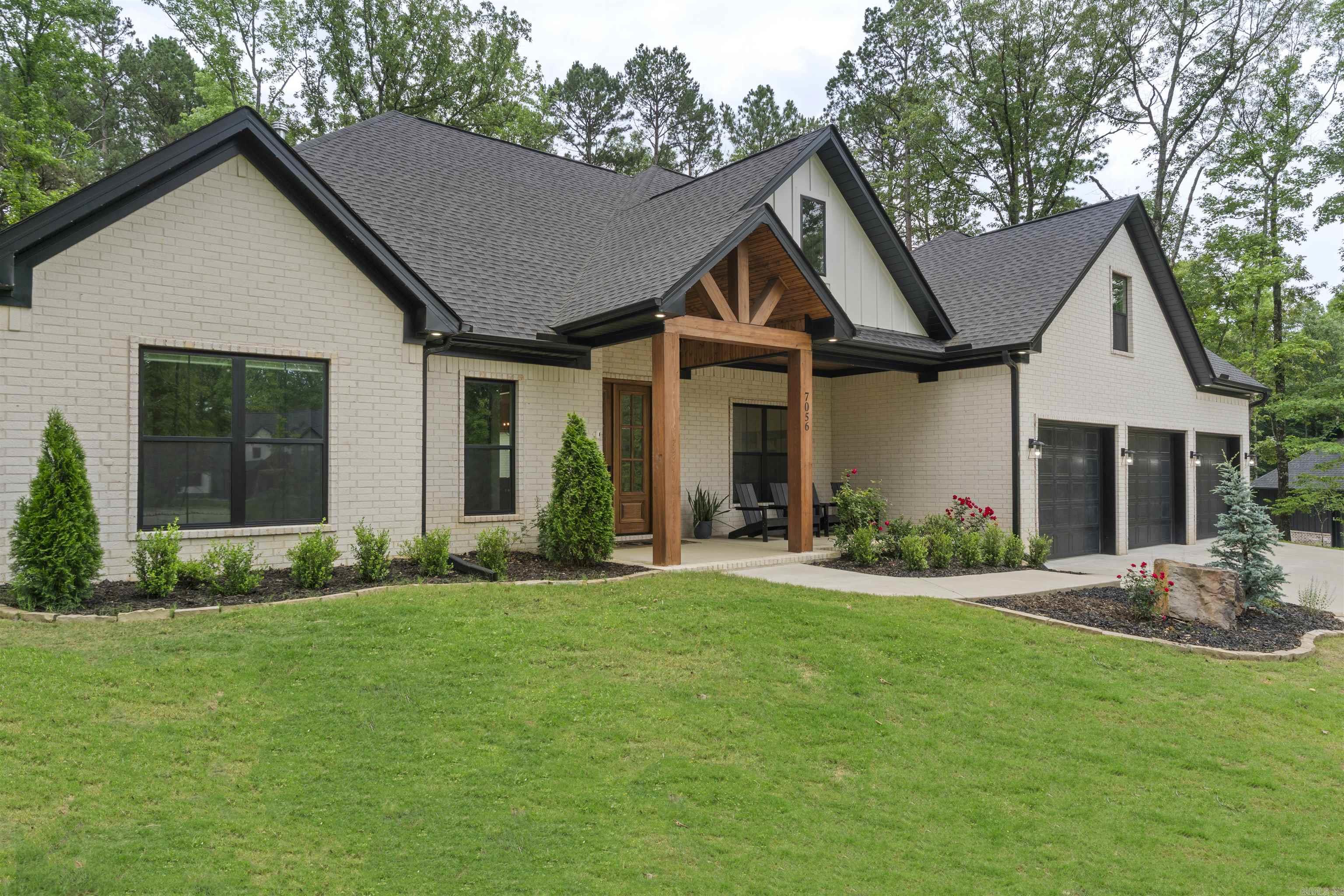 7056  Hannah  Benton, AR