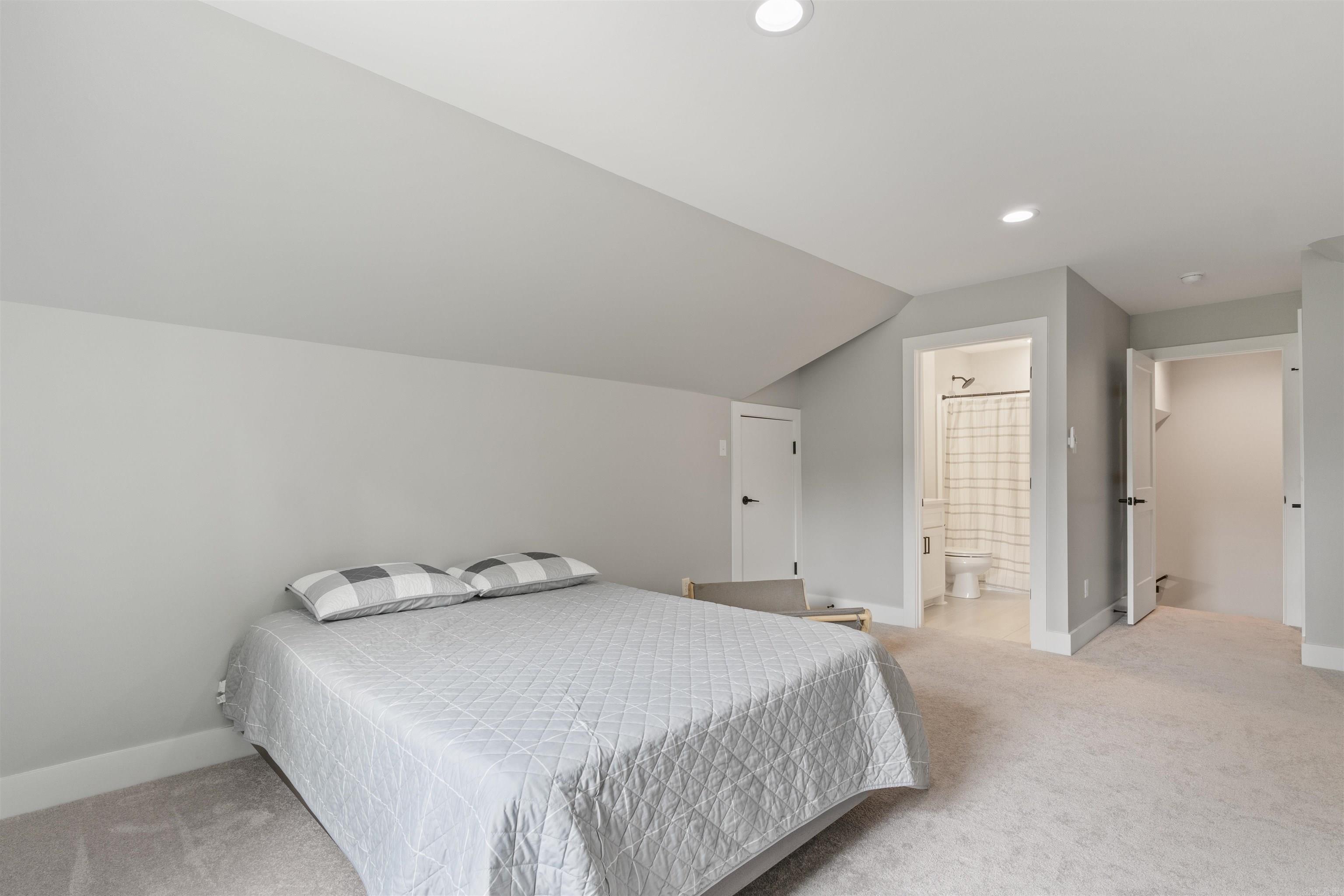 7056  Hannah  Benton, AR