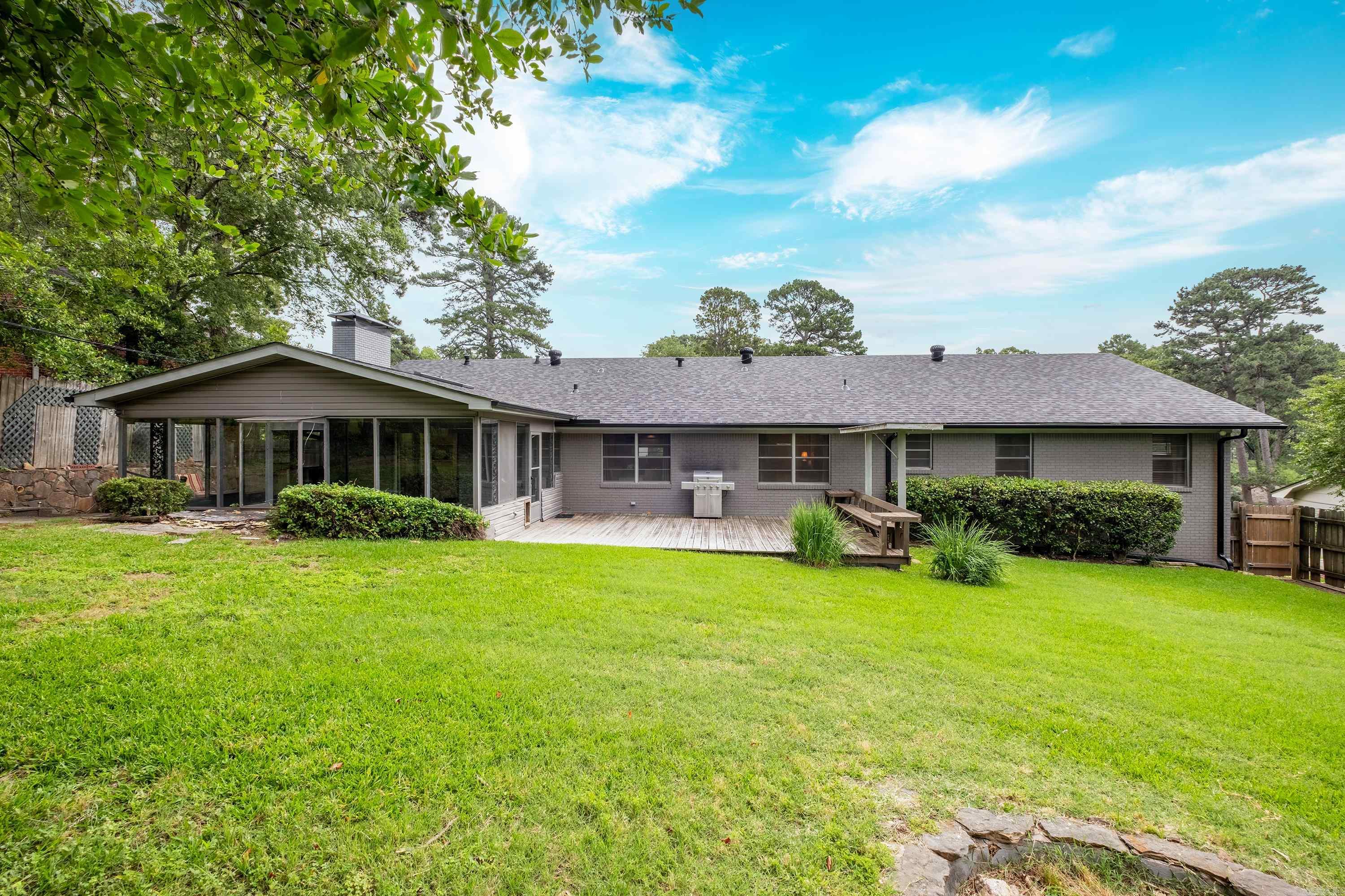 204 N Plaza  Little Rock, AR