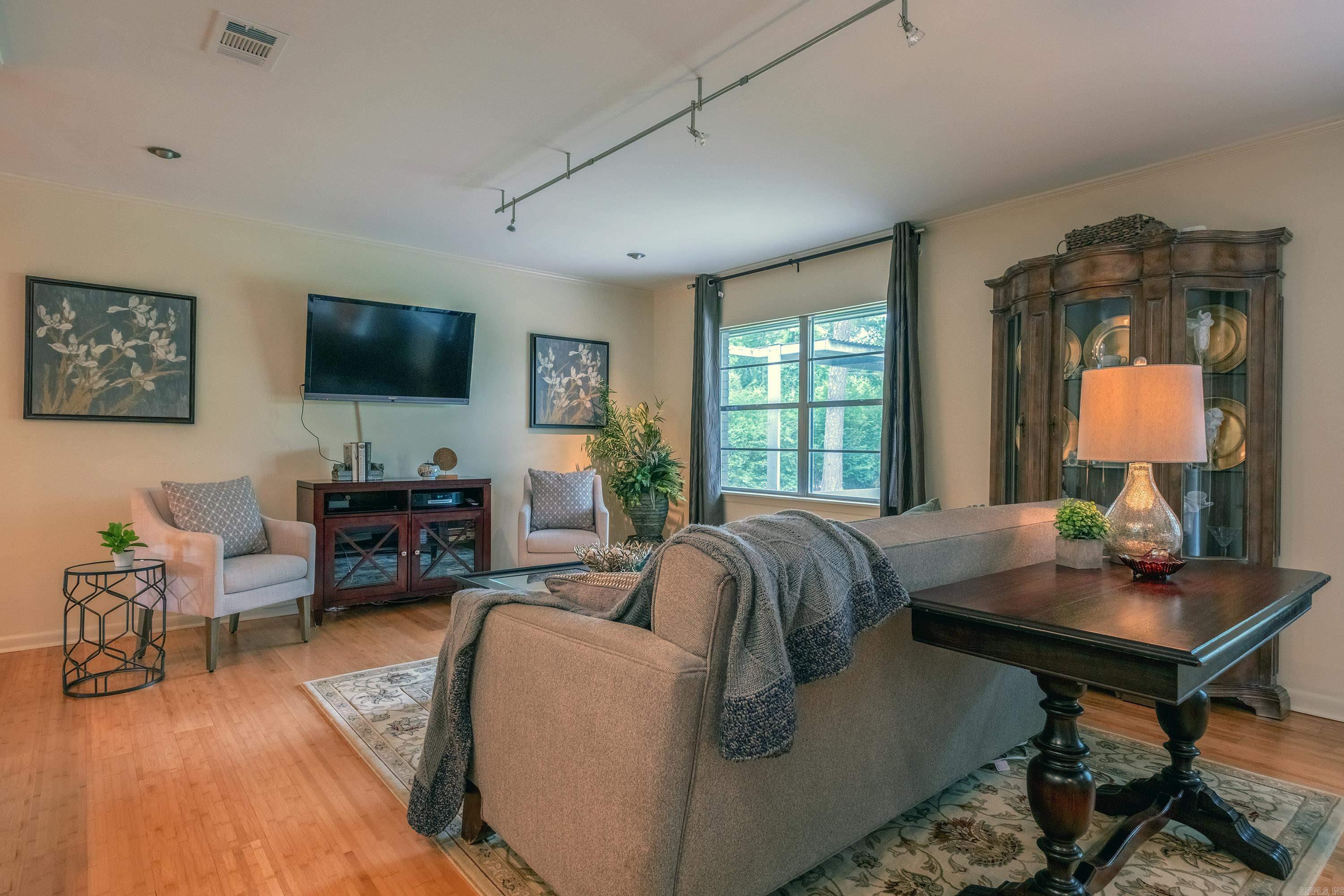 204 N Plaza  Little Rock, AR