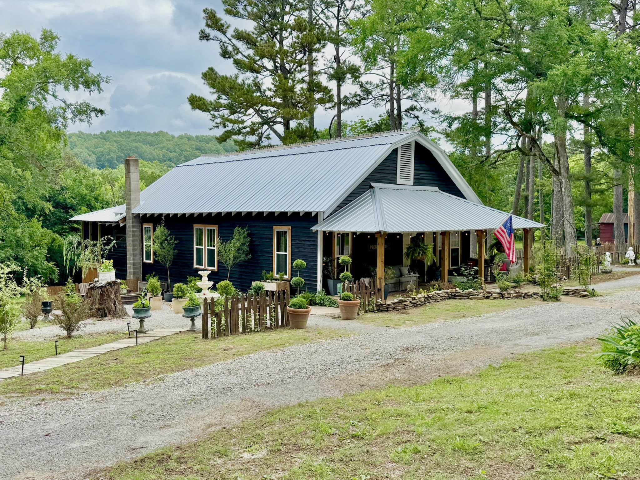 2645  Jumbo Road  Melbourne, AR