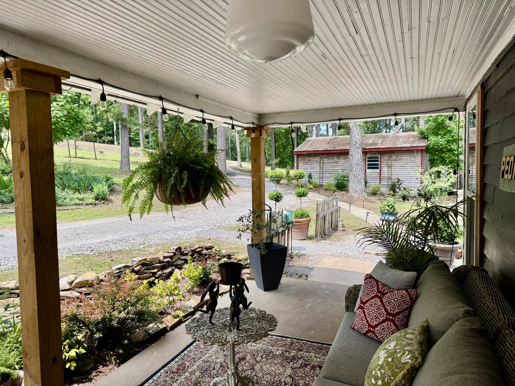 2645  Jumbo Road  Melbourne, AR