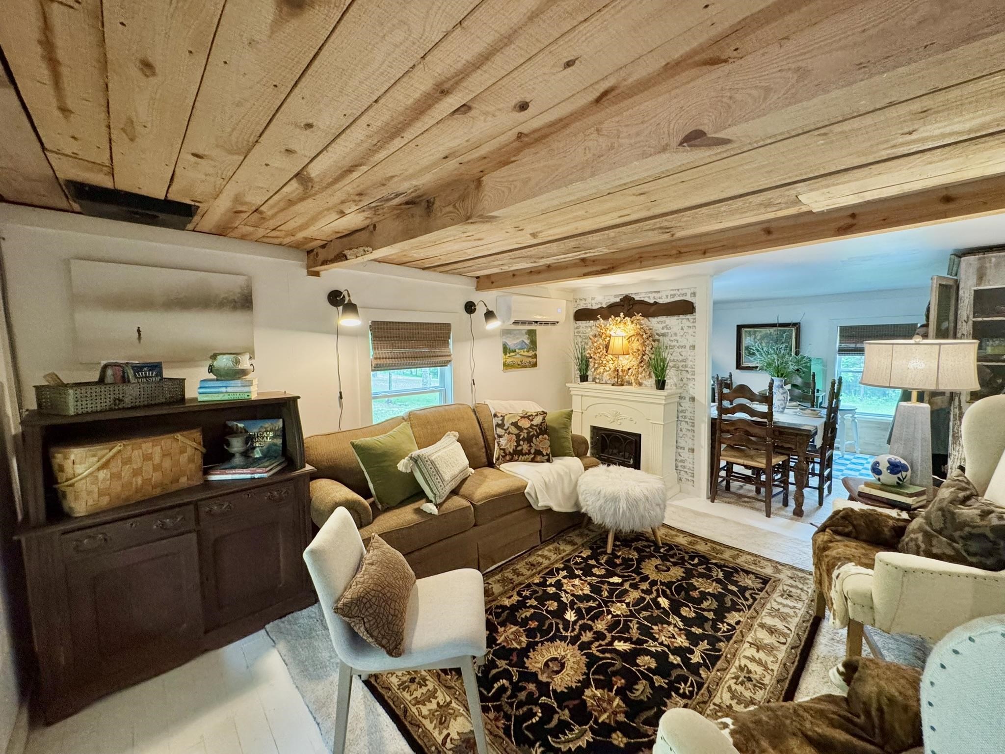 2645  Jumbo Road  Melbourne, AR