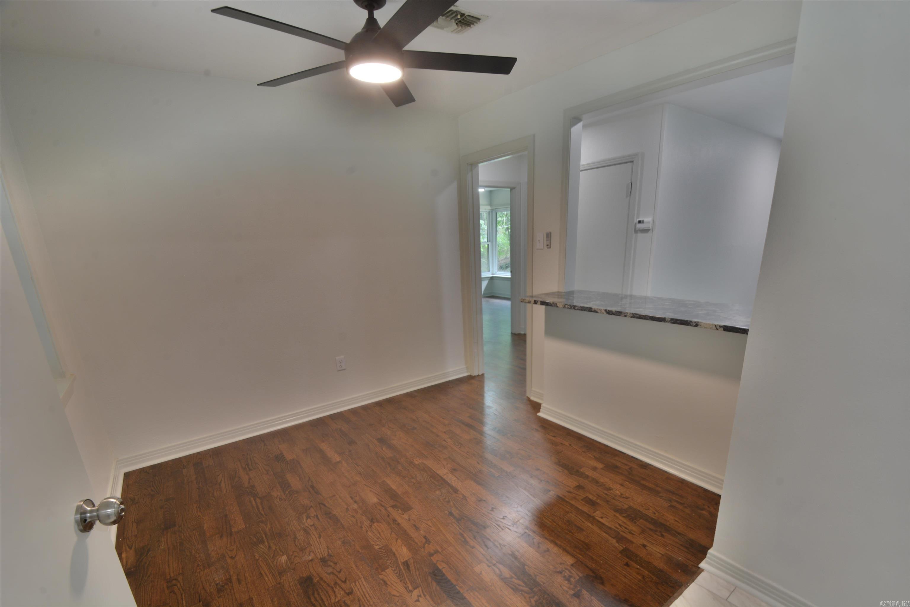 128  COVE  Hot Springs, AR