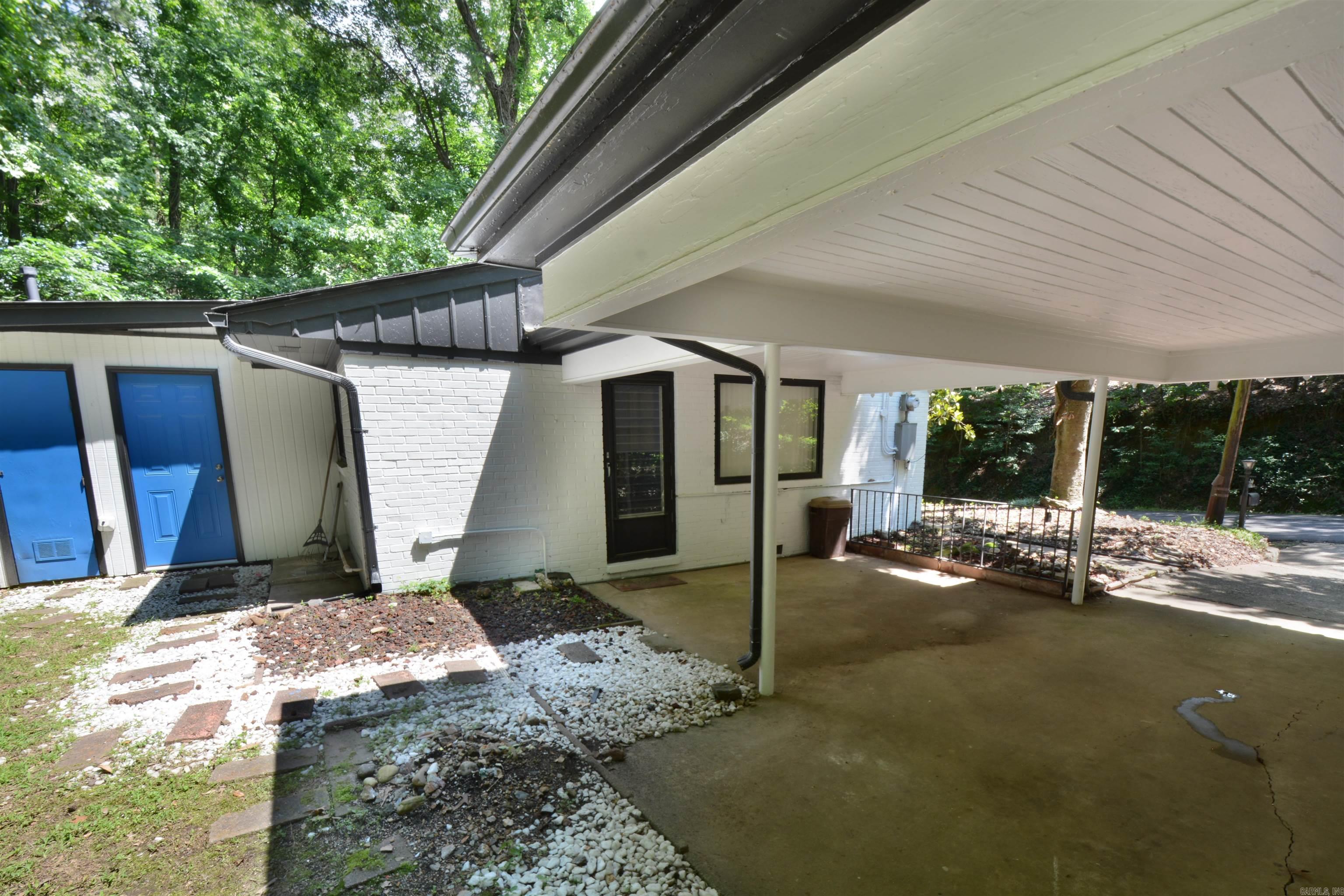 128  COVE  Hot Springs, AR