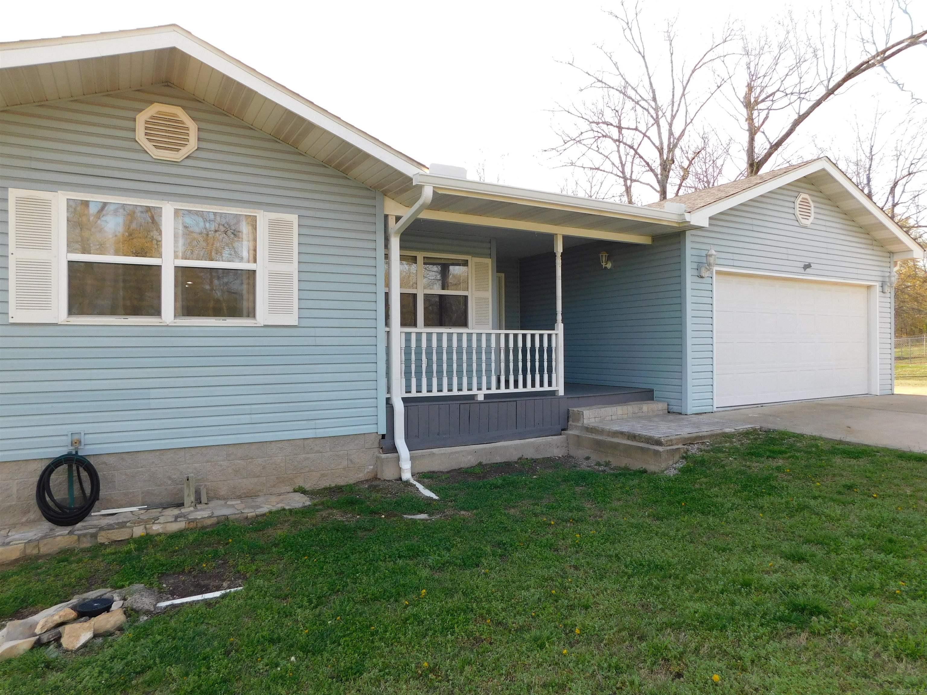 384  Robinhood Circle  Mountain Home, AR