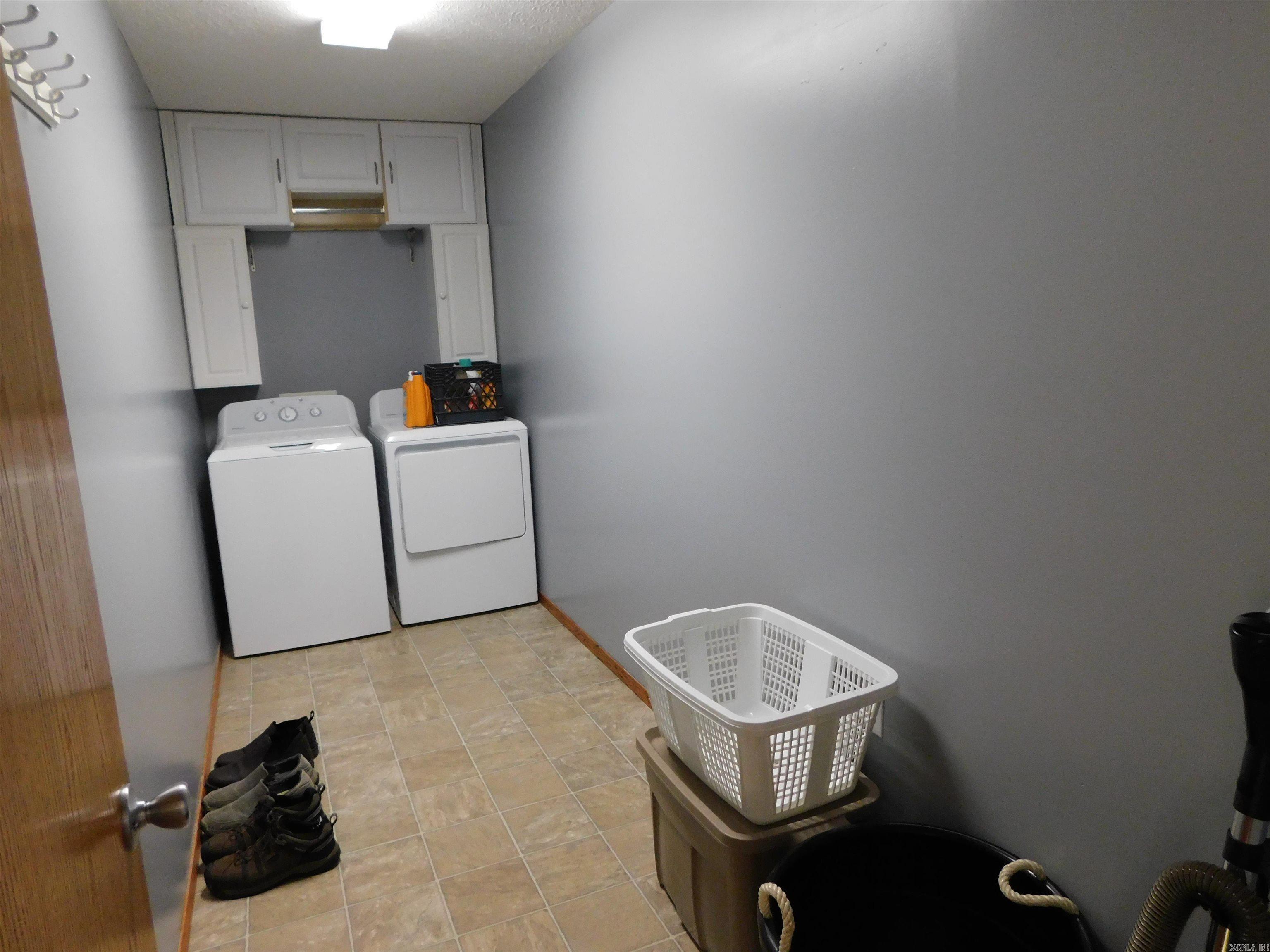 384  Robinhood Circle  Mountain Home, AR