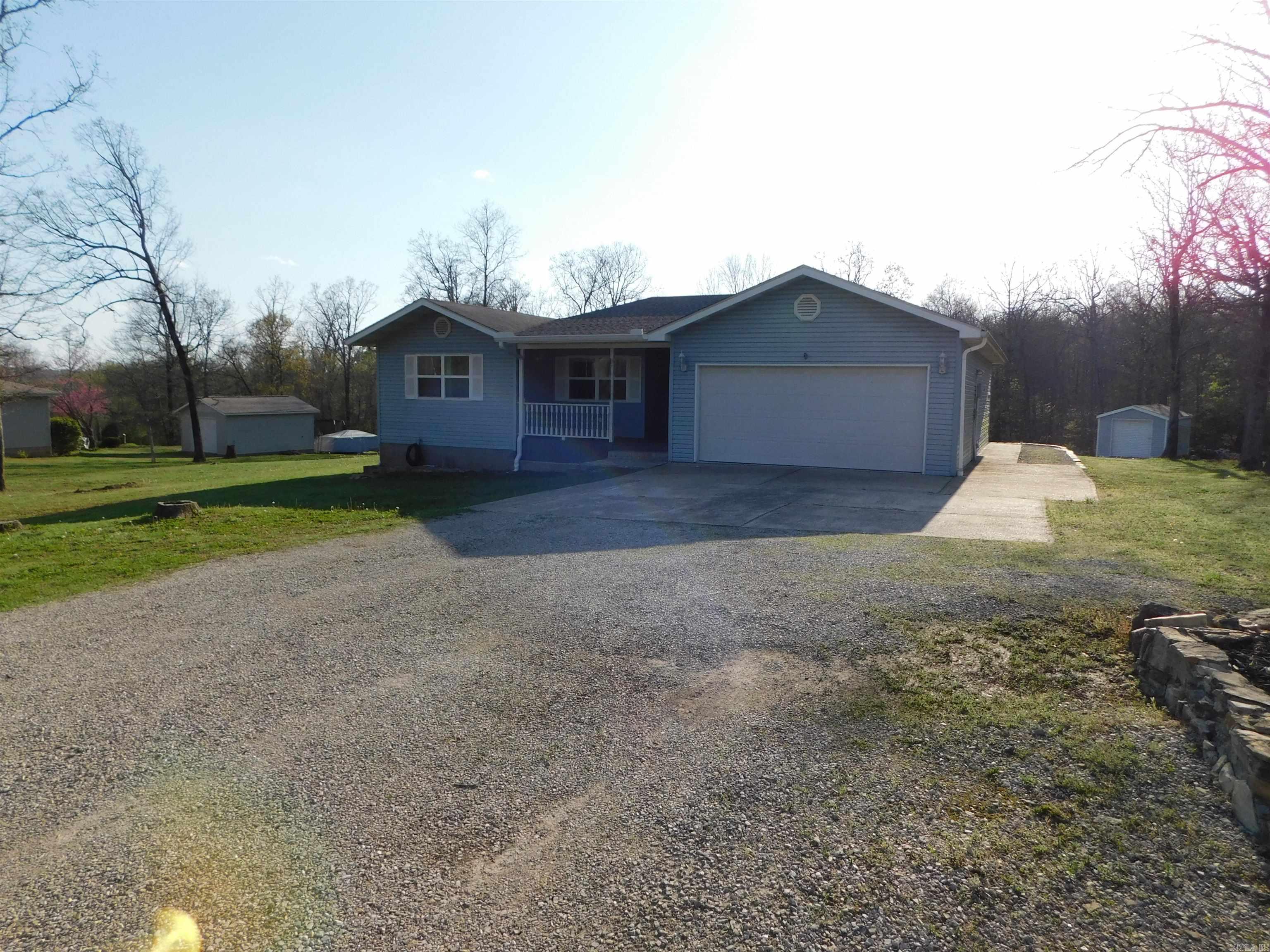 384  Robinhood Circle  Mountain Home, AR