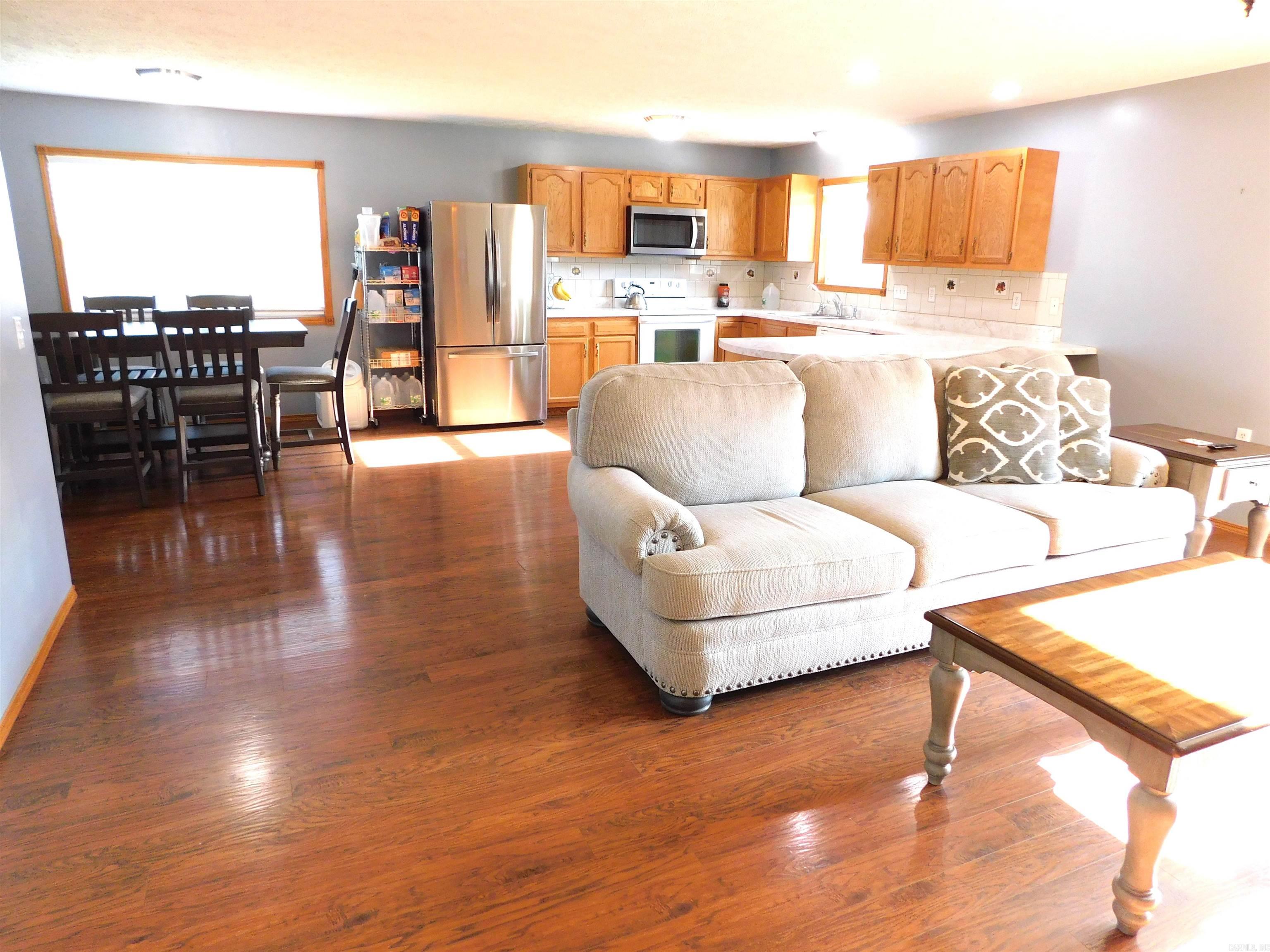 384  Robinhood Circle  Mountain Home, AR