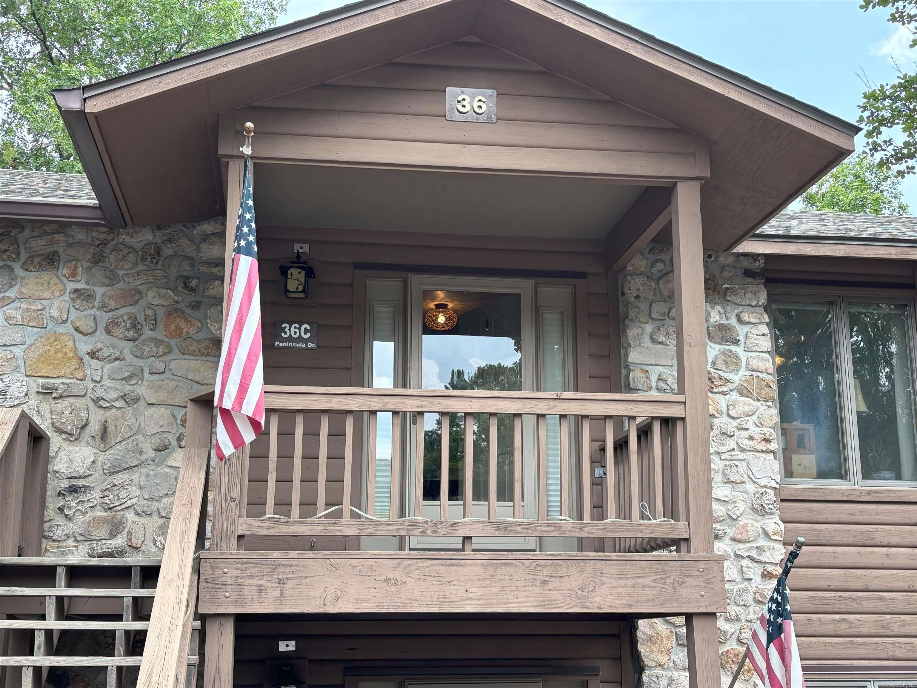 36C  Peninsula  Mount Ida, AR