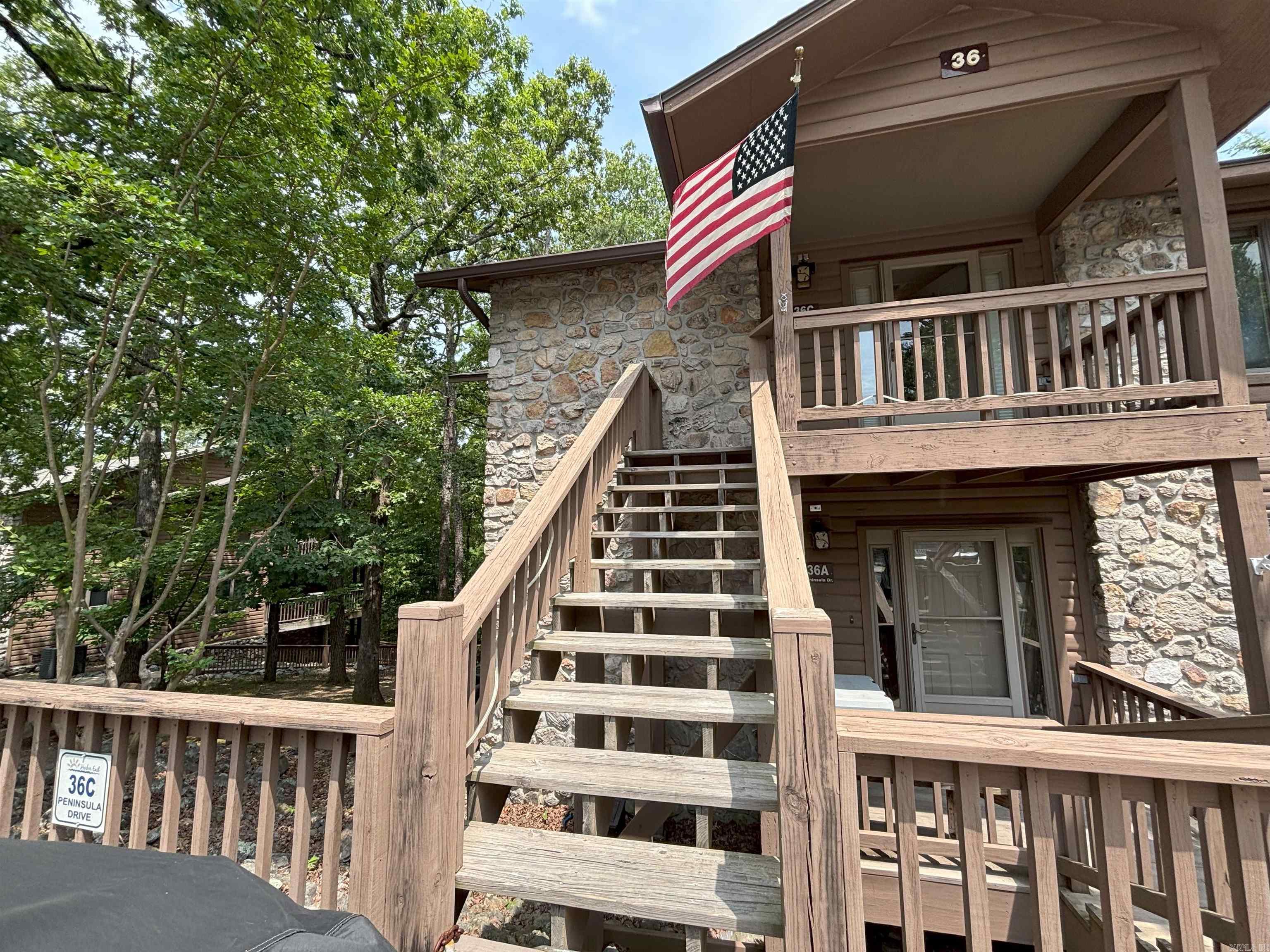 36C  Peninsula  Mount Ida, AR