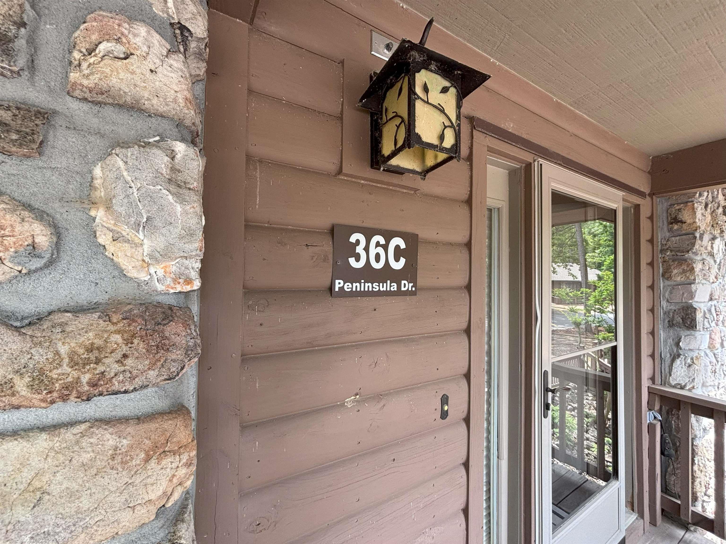 36C  Peninsula  Mount Ida, AR