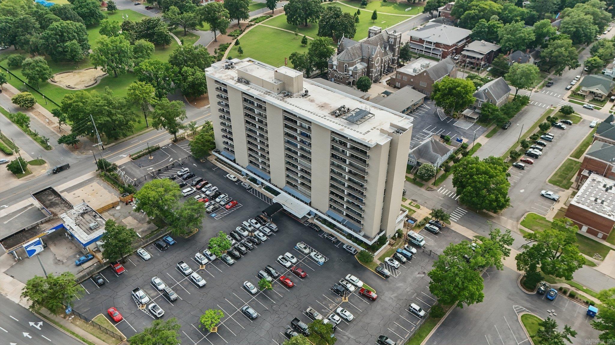 700 E 9th Unit 8J  Little Rock, AR