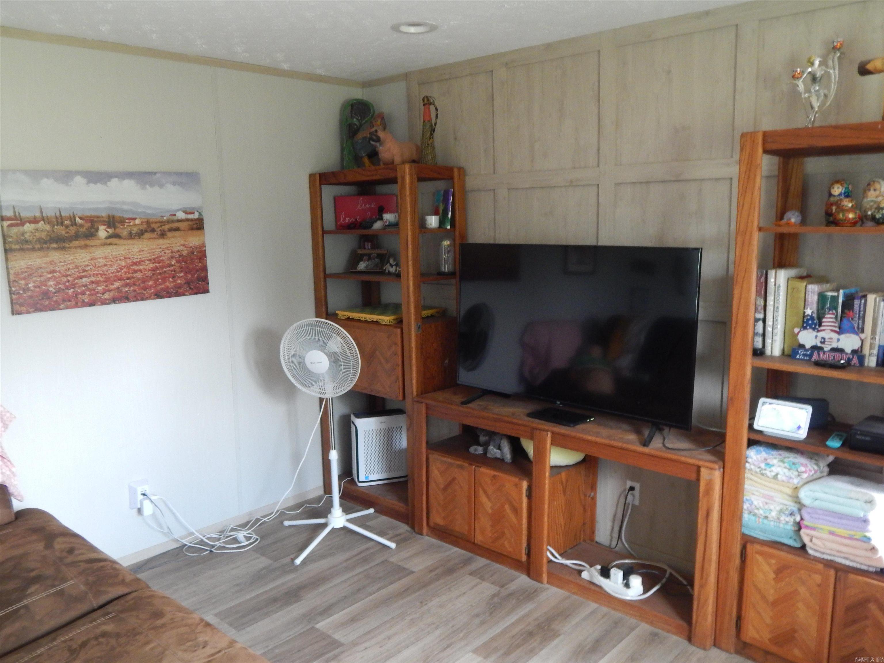 217  Higginson Lake Rd  Higginson, AR