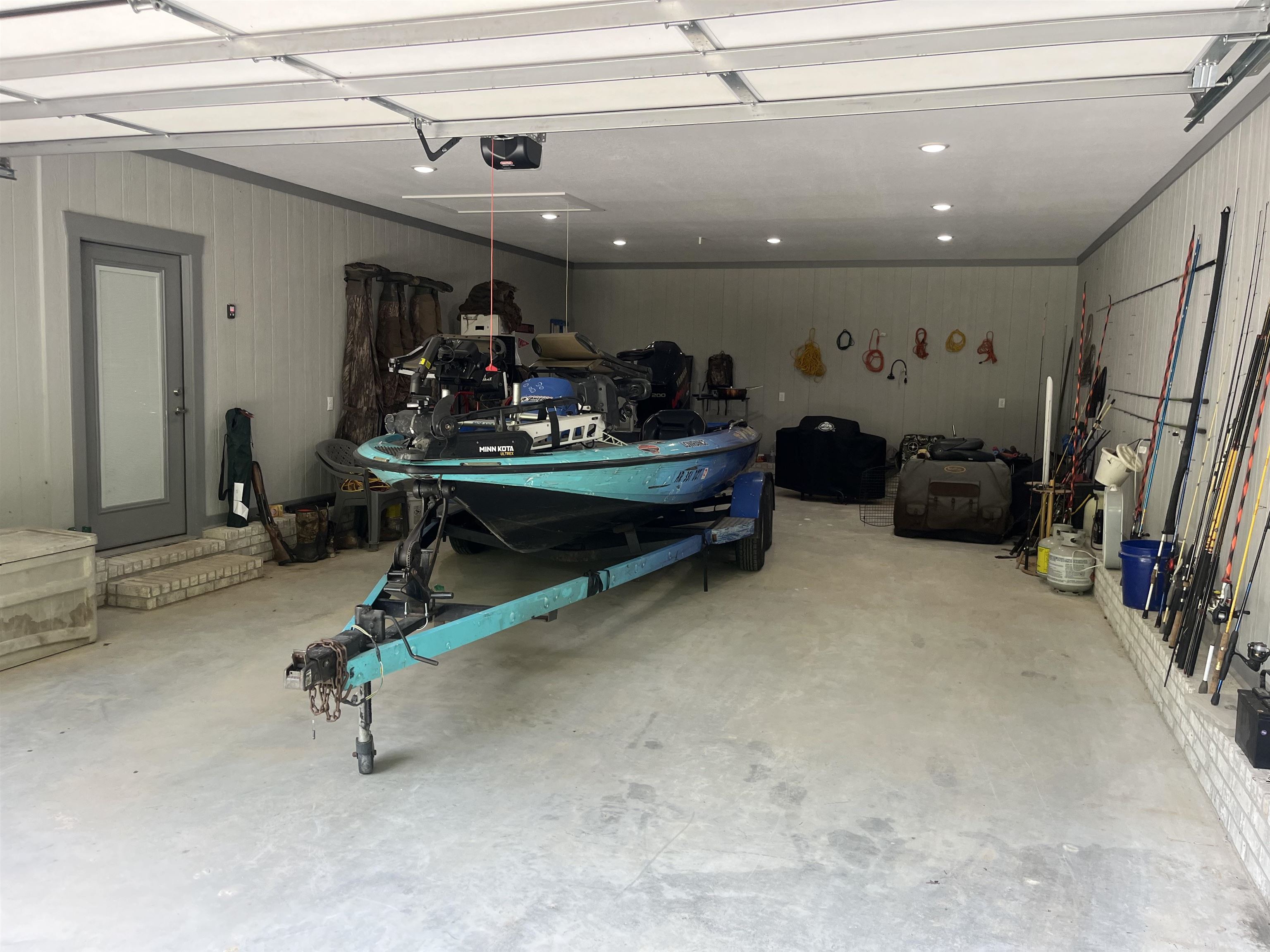8203  Oak Creek  Harrisonburg, AR
