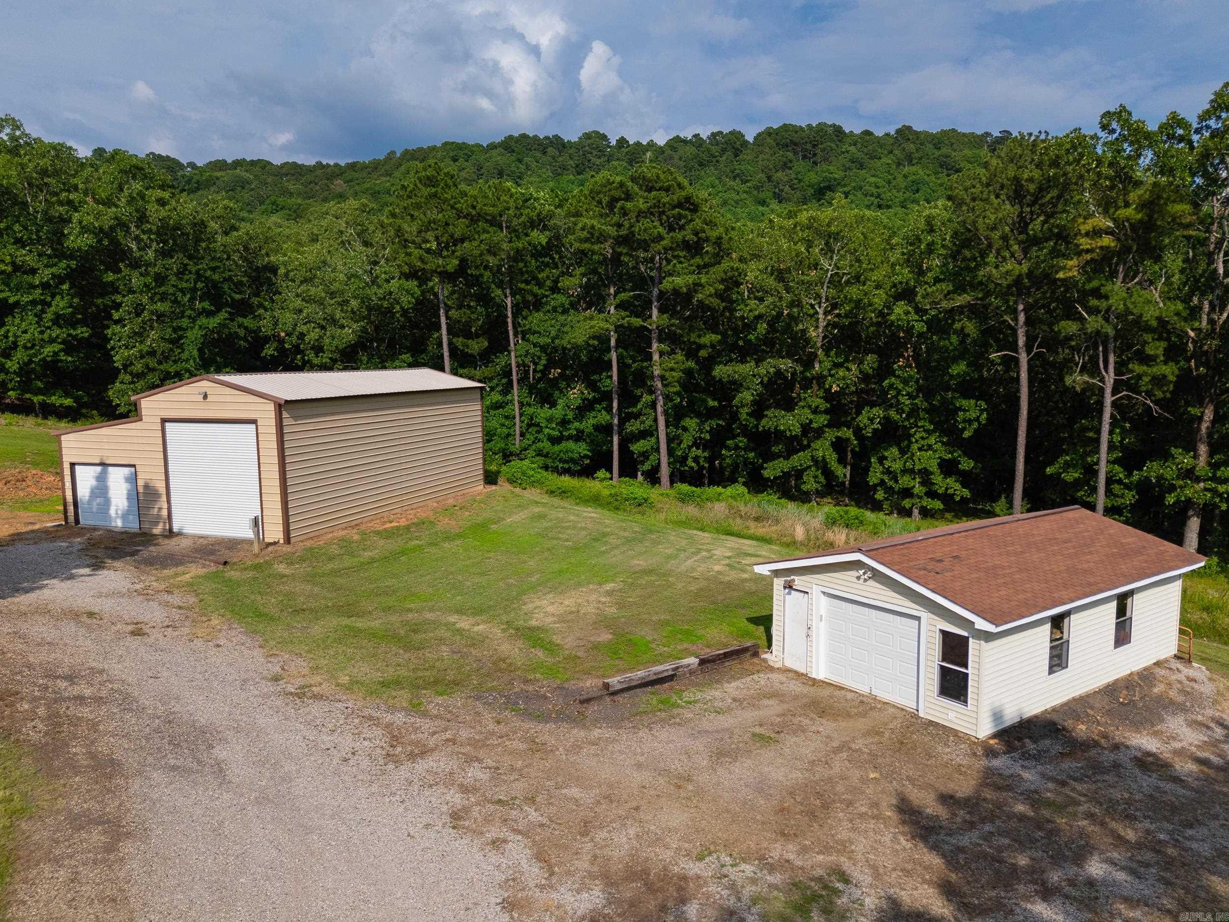 637  Riverpoint Rd  Clarksville, AR