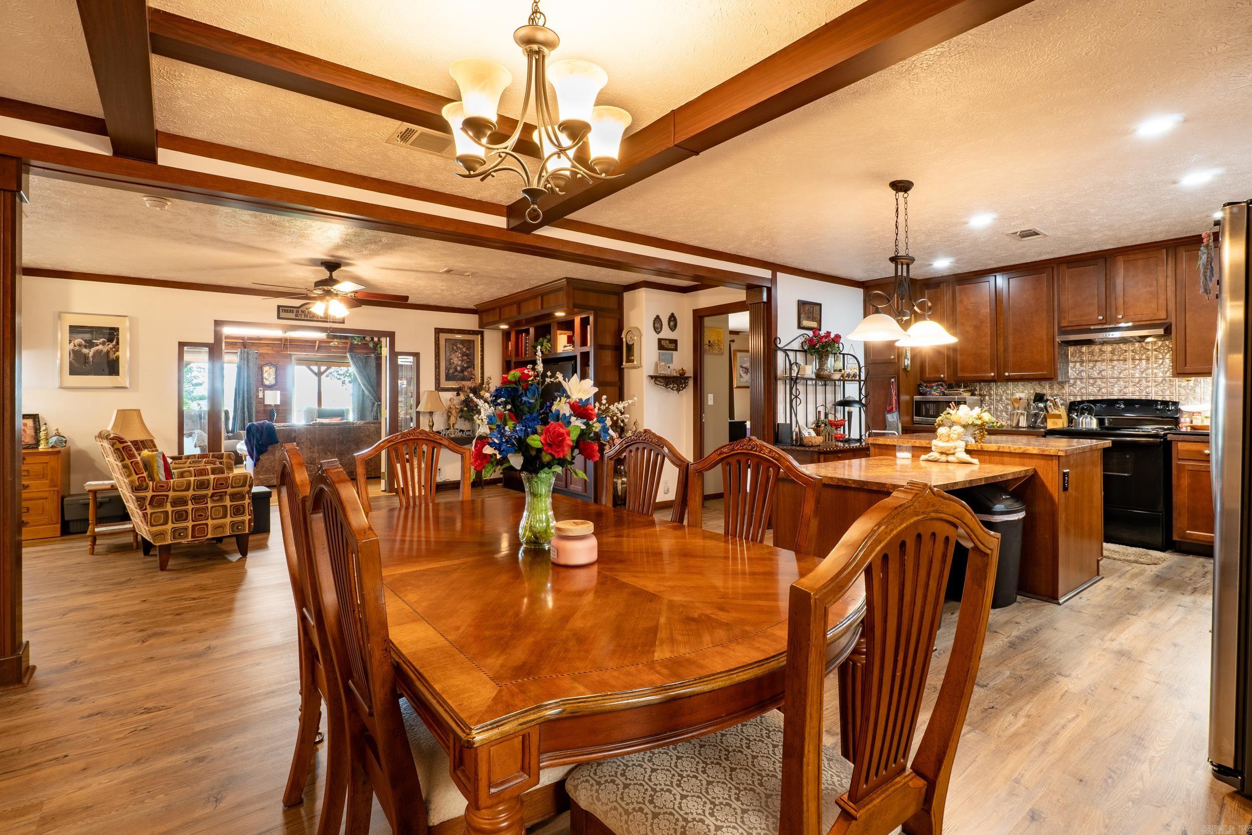 637  Riverpoint Rd  Clarksville, AR