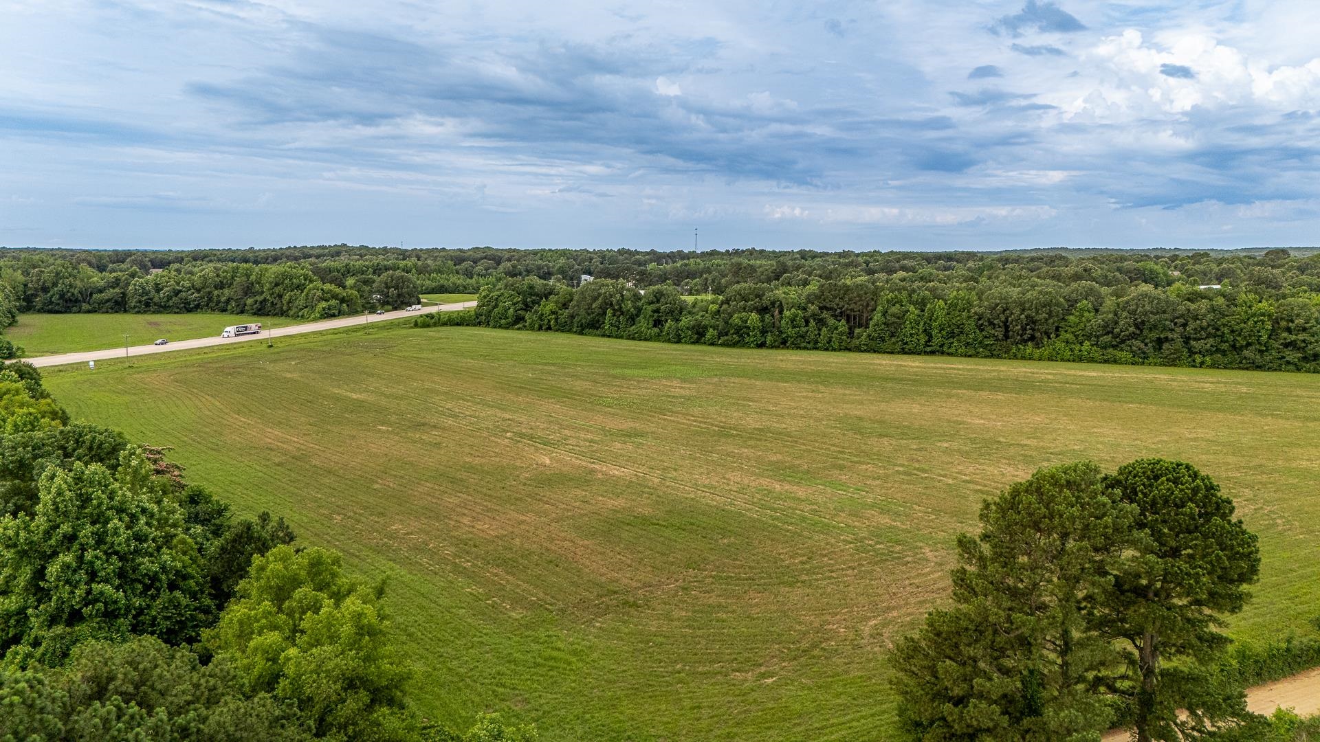 15 Ac-651 CR 761 Road  Brookland, AR