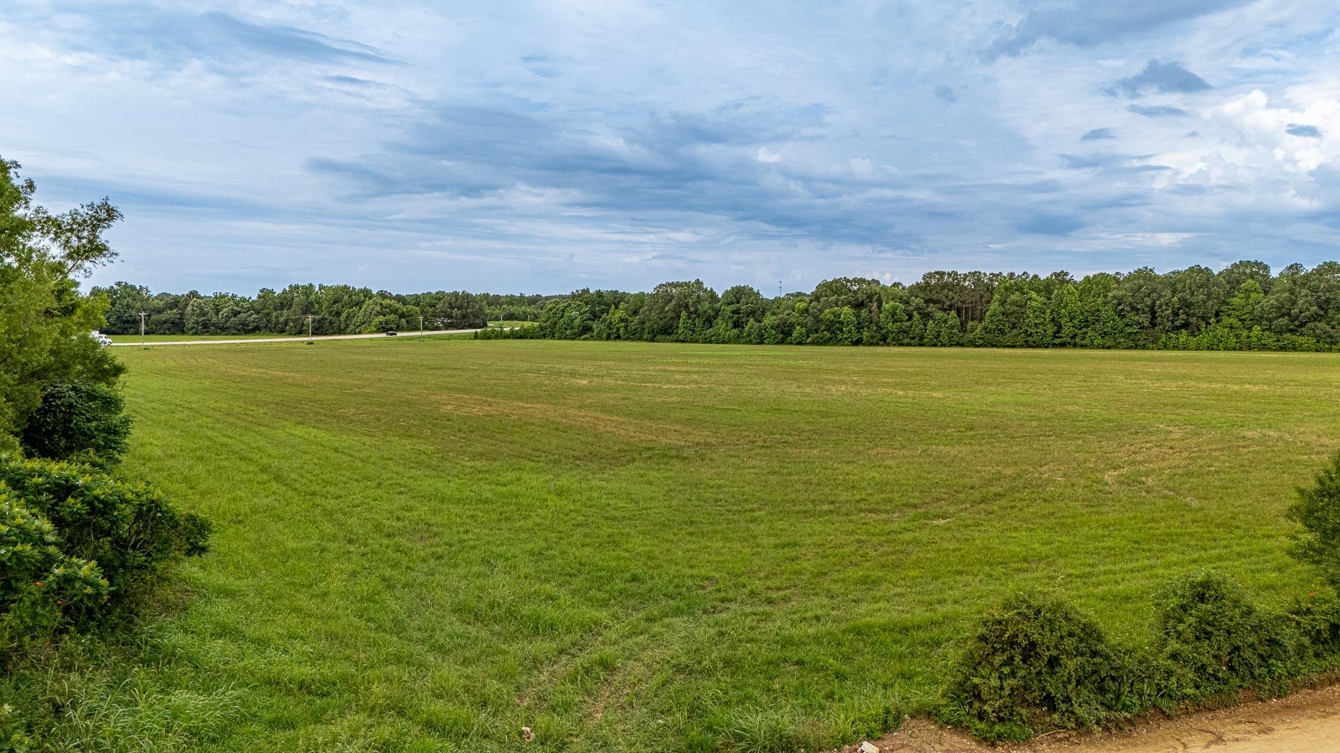 15 Ac-651 CR 761 Road  Brookland, AR