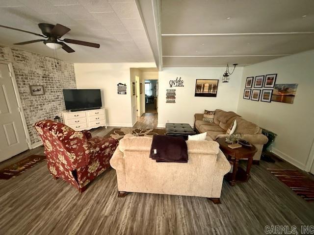 180  Salt Cave Dr.  Greers Ferry, AR