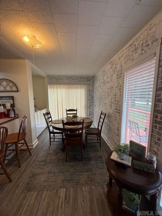 180  Salt Cave Dr.  Greers Ferry, AR