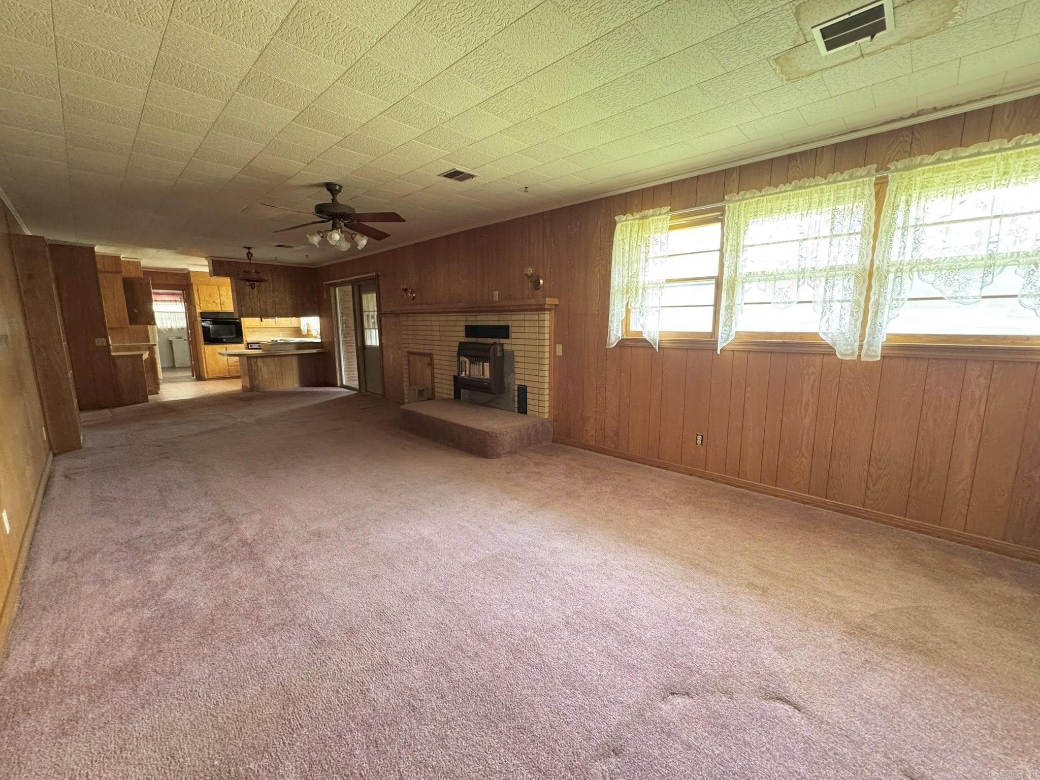 203 N Bayou  Mountain View, AR