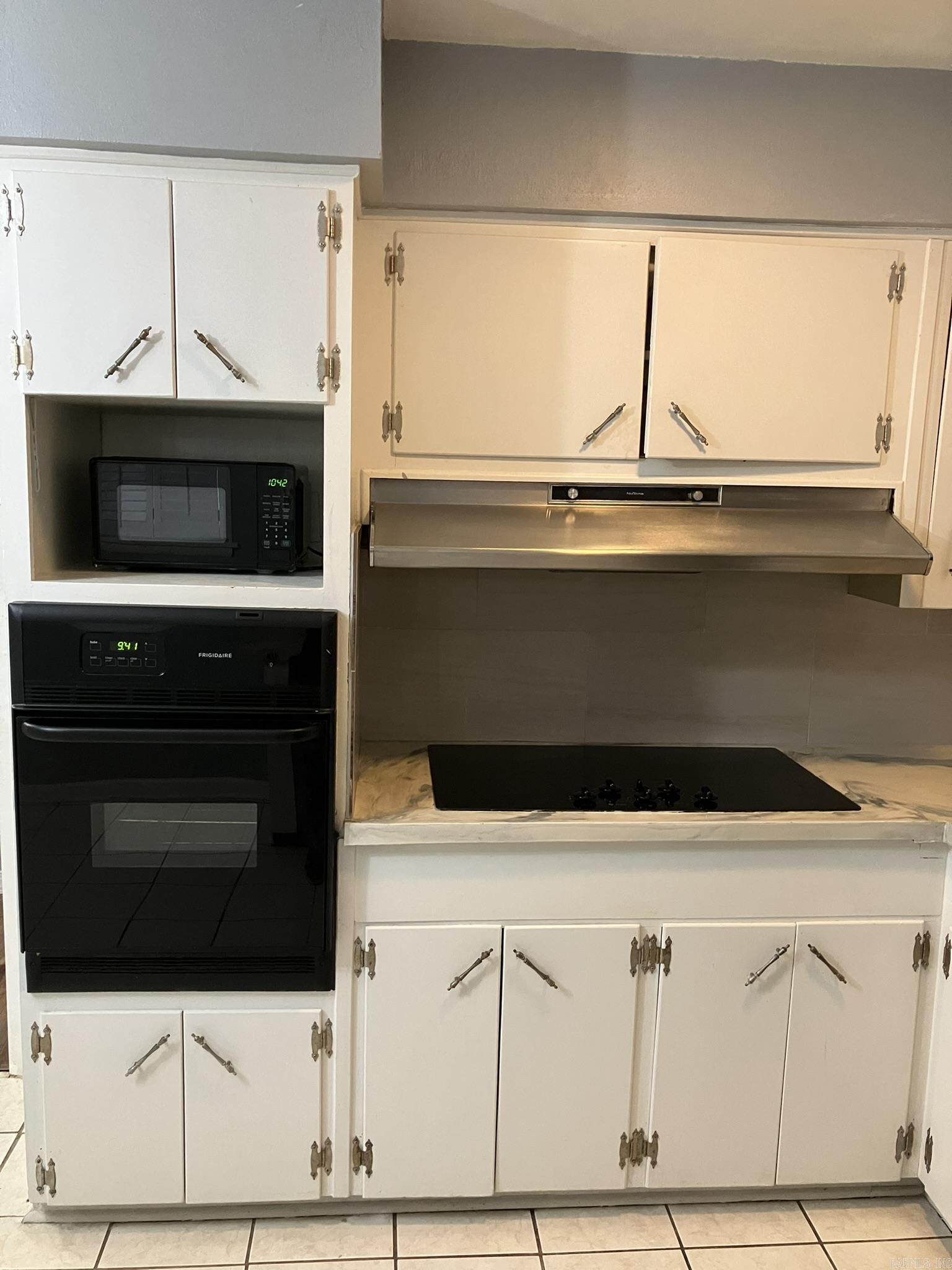 5006  Manor  Little Rock, AR