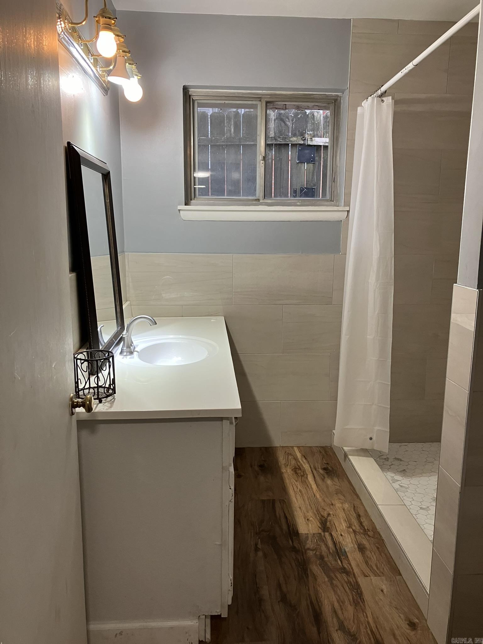 5006  Manor  Little Rock, AR