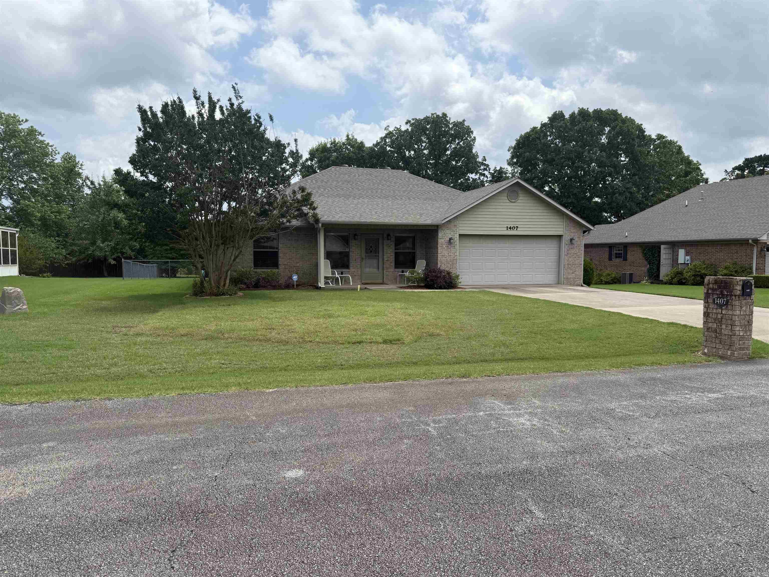 1407  Ridgefield  Heber Springs, AR