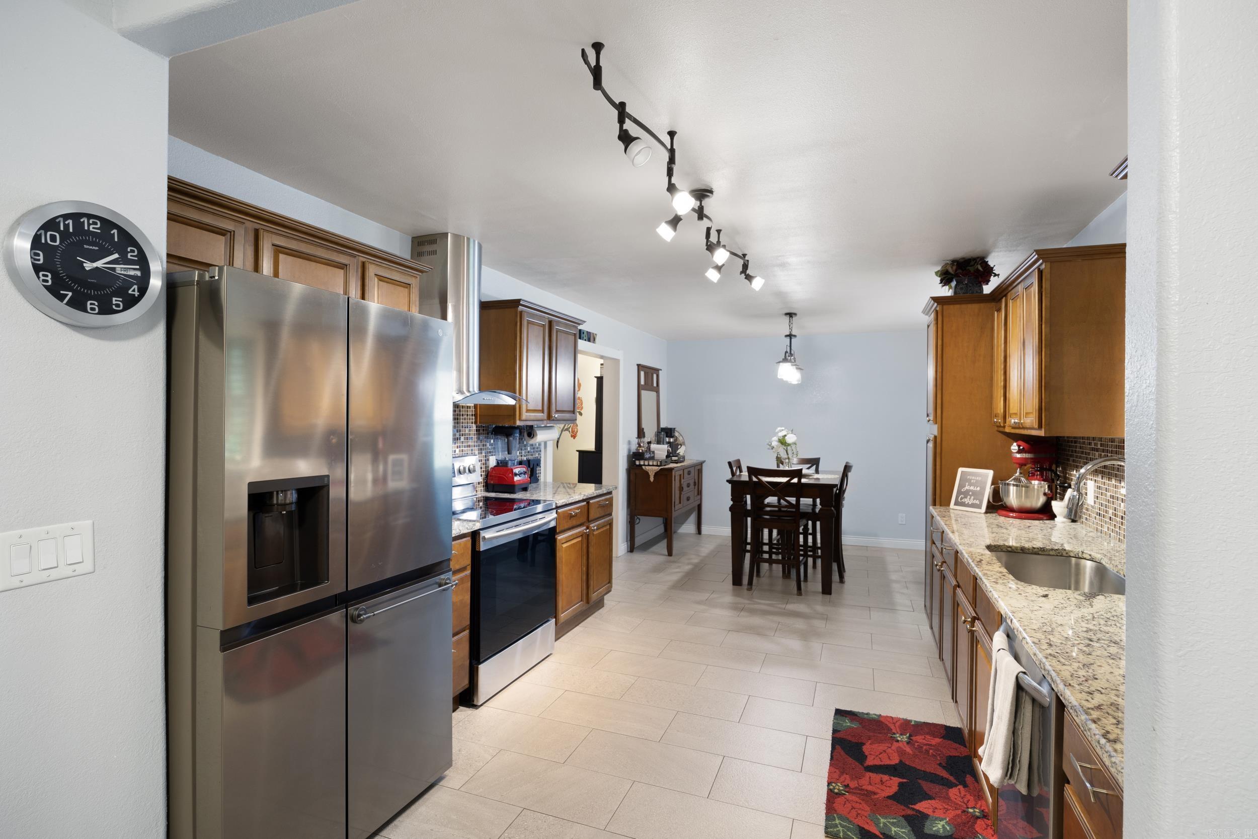 405  Damascus Rd  Russellville, AR