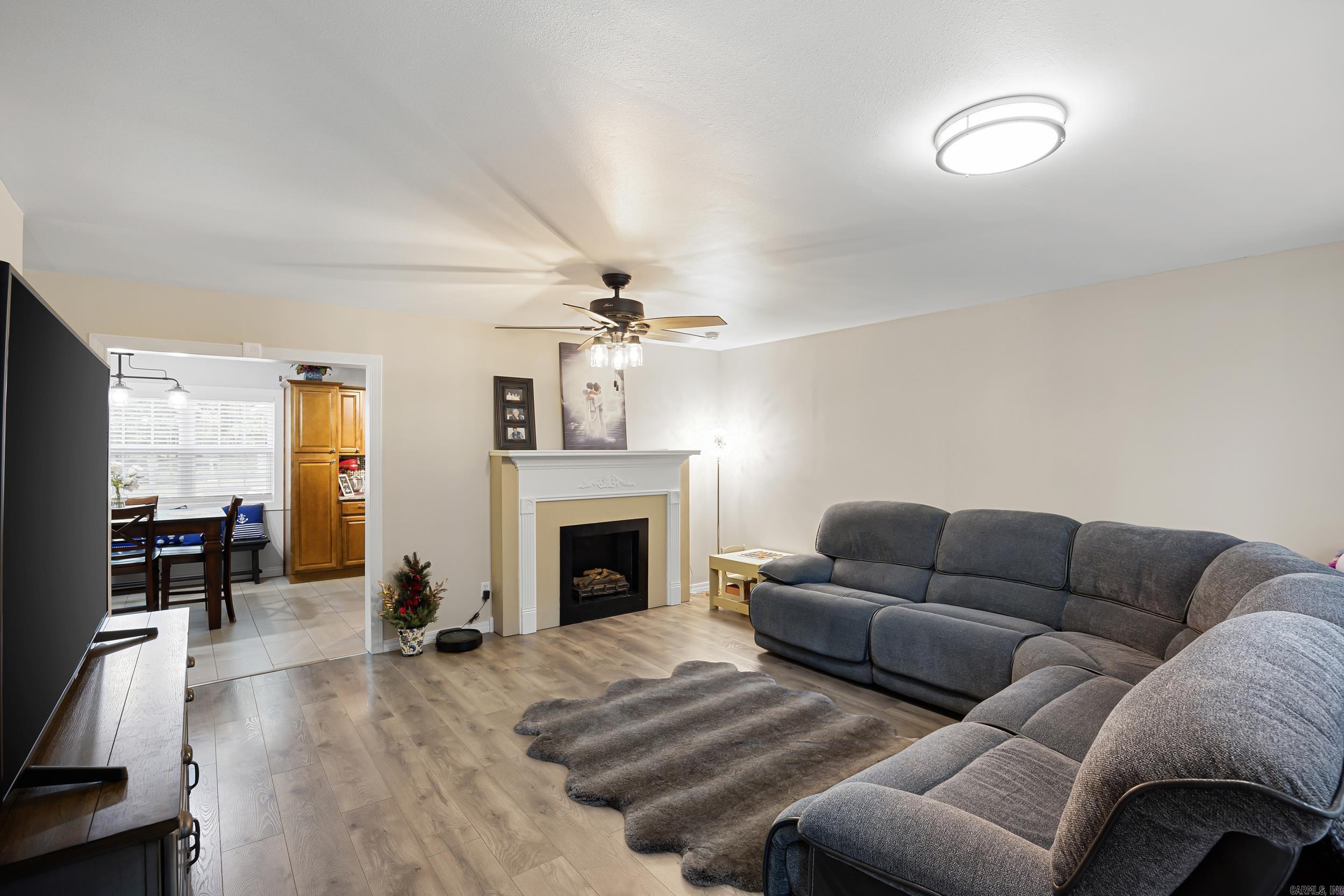 405  Damascus Rd  Russellville, AR