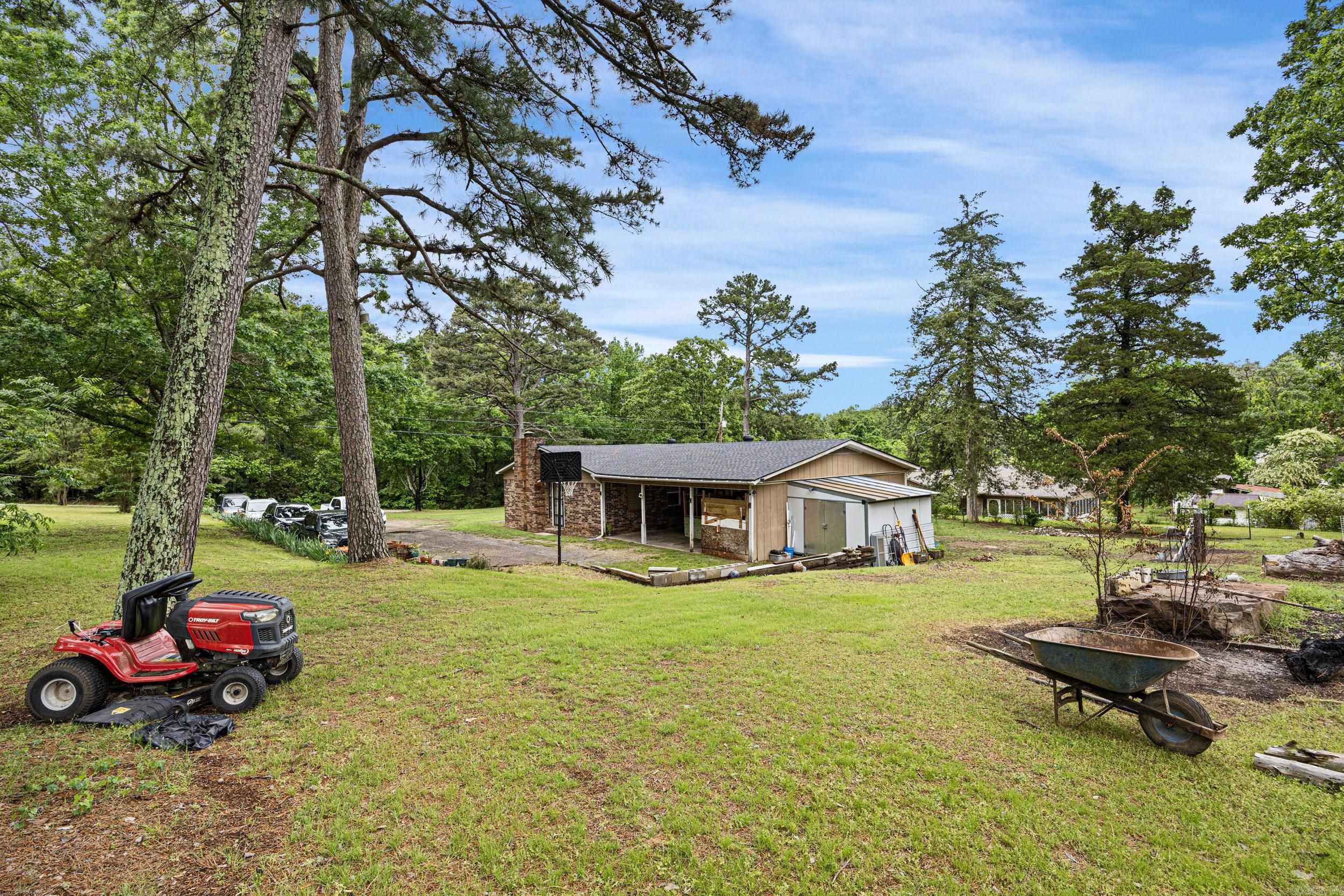 405  Damascus Rd  Russellville, AR