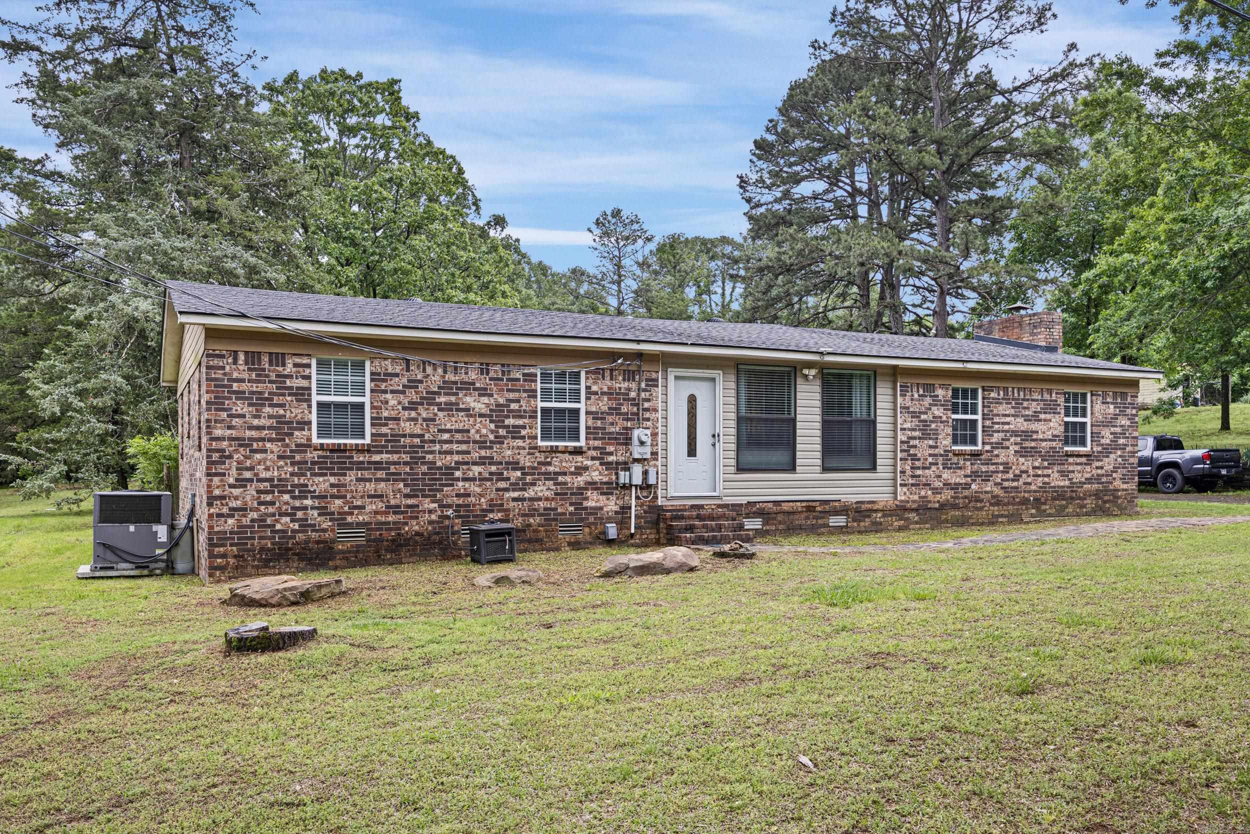 405  Damascus Rd  Russellville, AR
