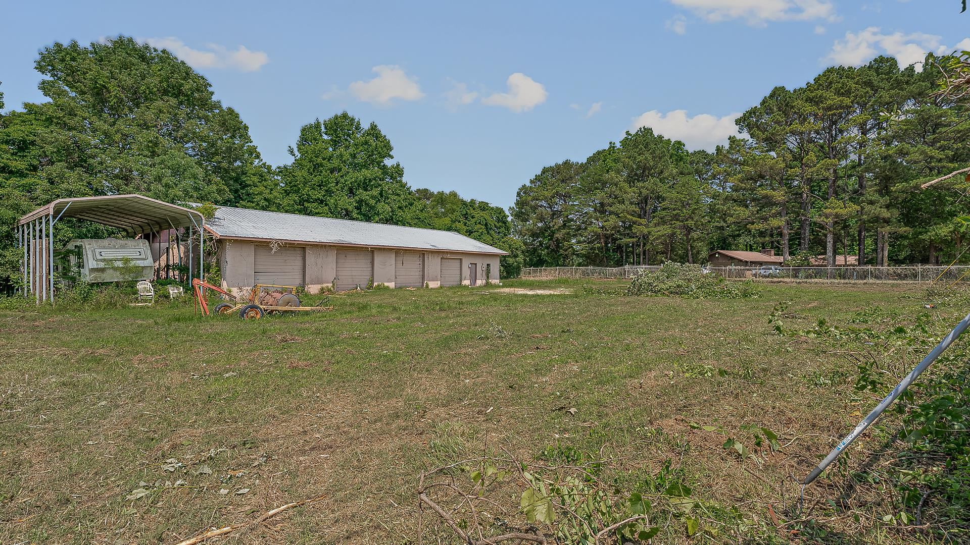 154 (shop) CR 761 Road  Brookland, AR
