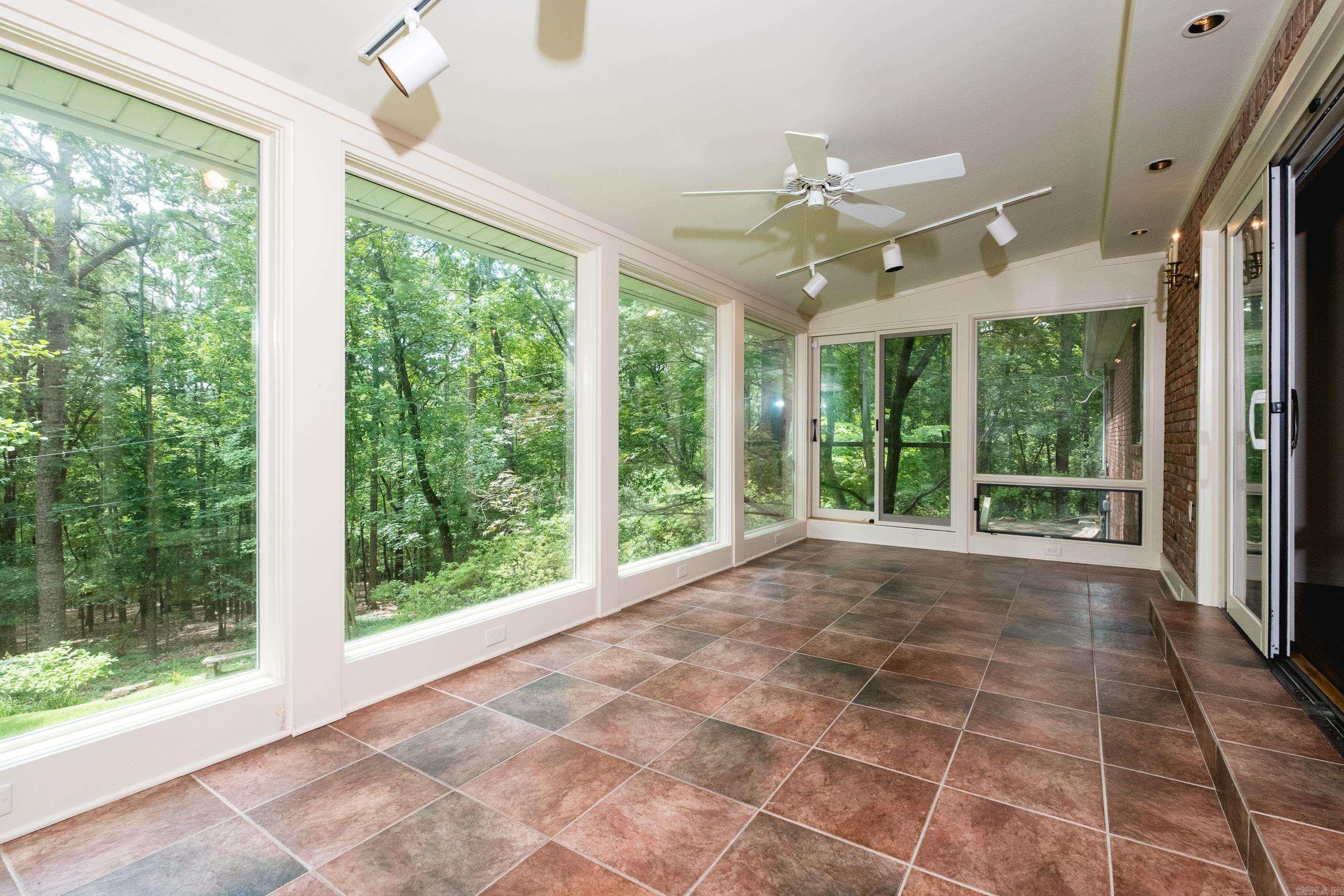 14  Tanglewood  Little Rock, AR