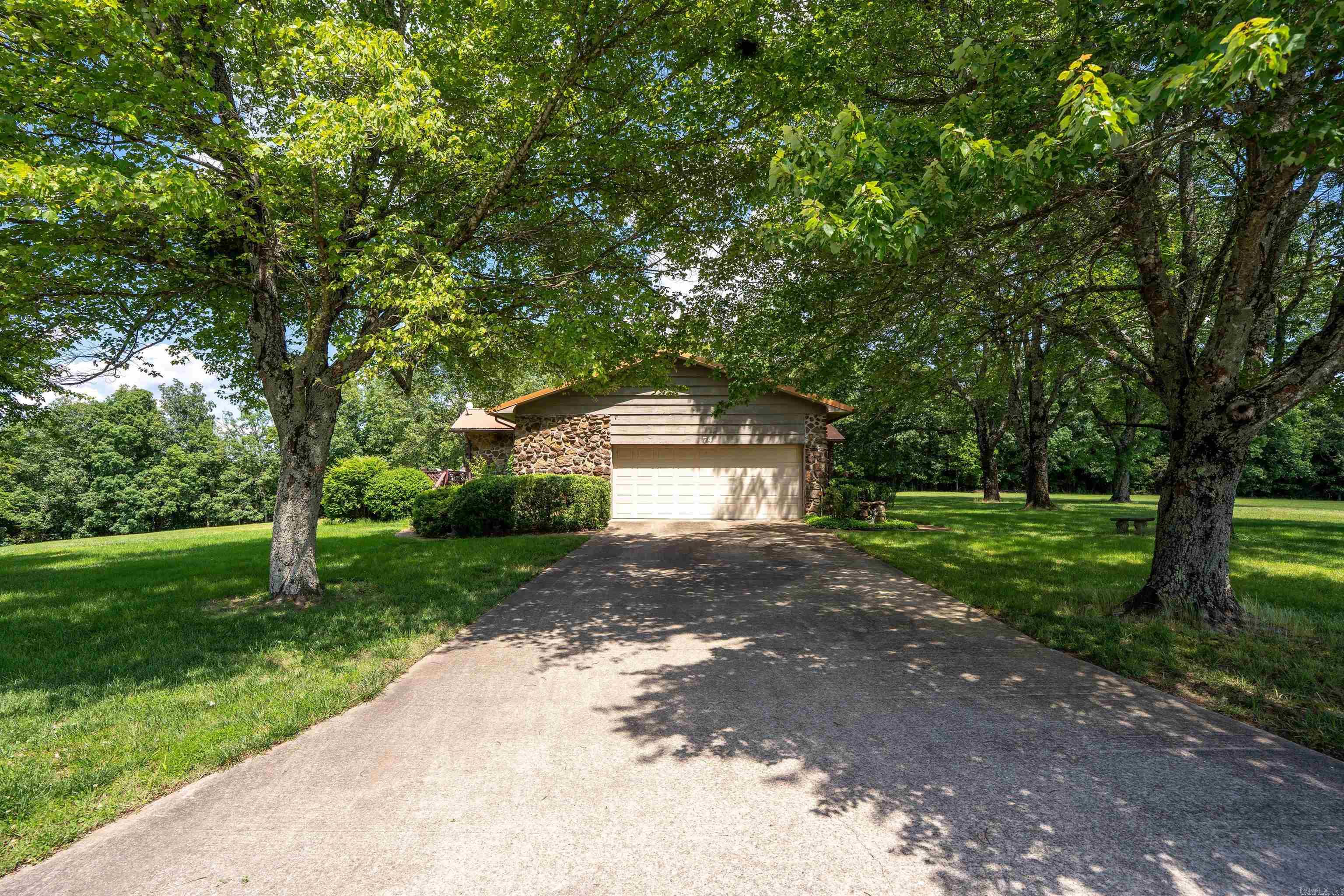 74  River Bluff  Heber Springs, AR
