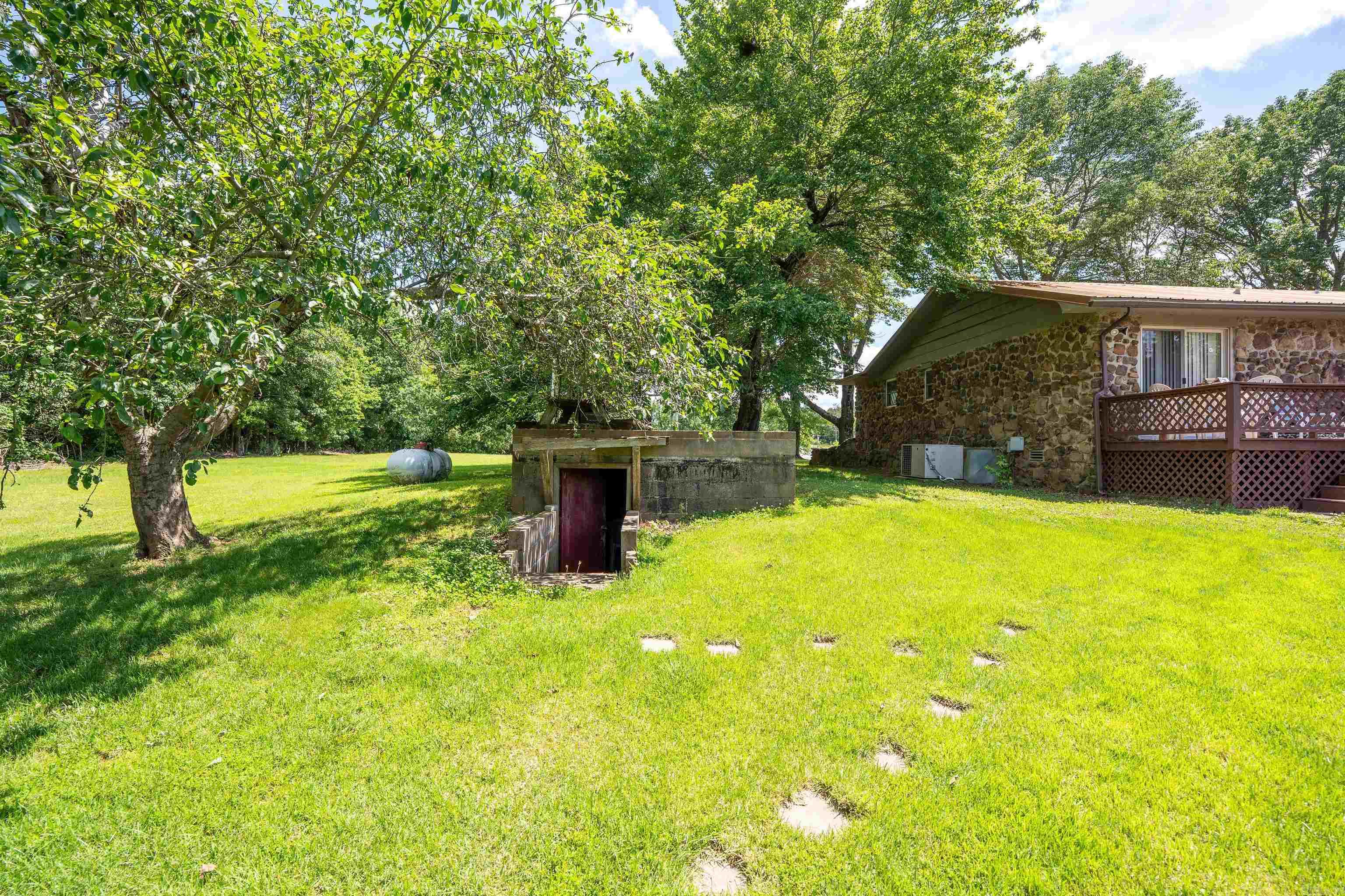 74  River Bluff  Heber Springs, AR