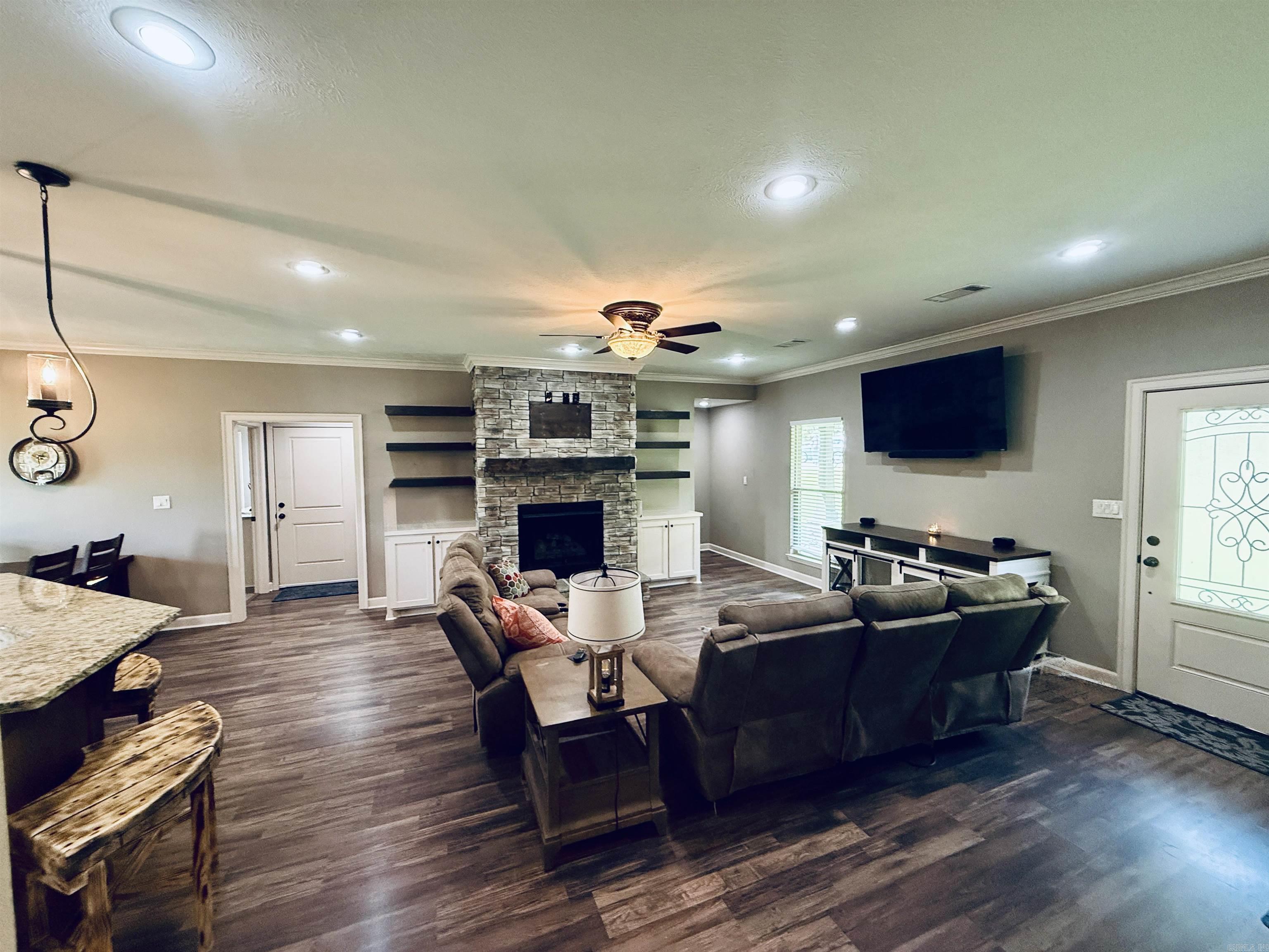 22 Beulah Drive Wooster, AR 72058