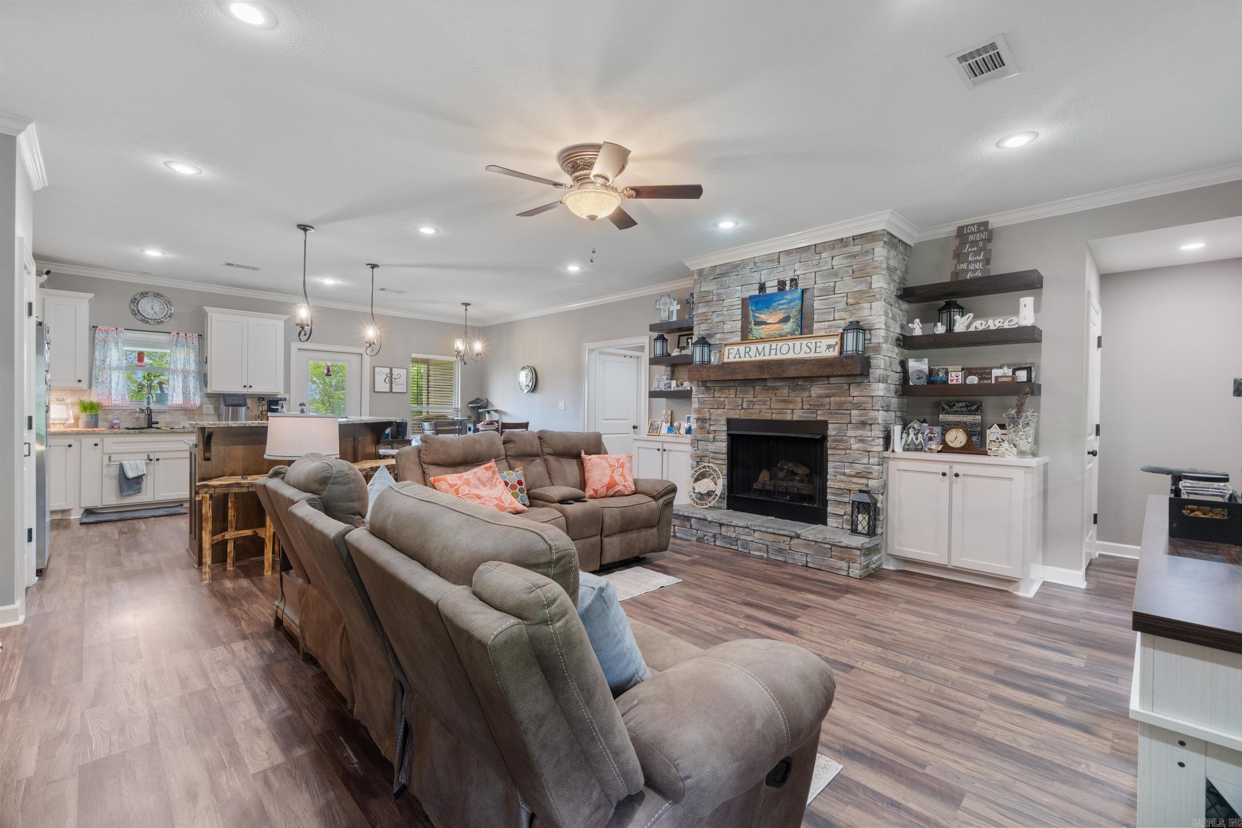 22  Beulah Drive  Wooster, AR