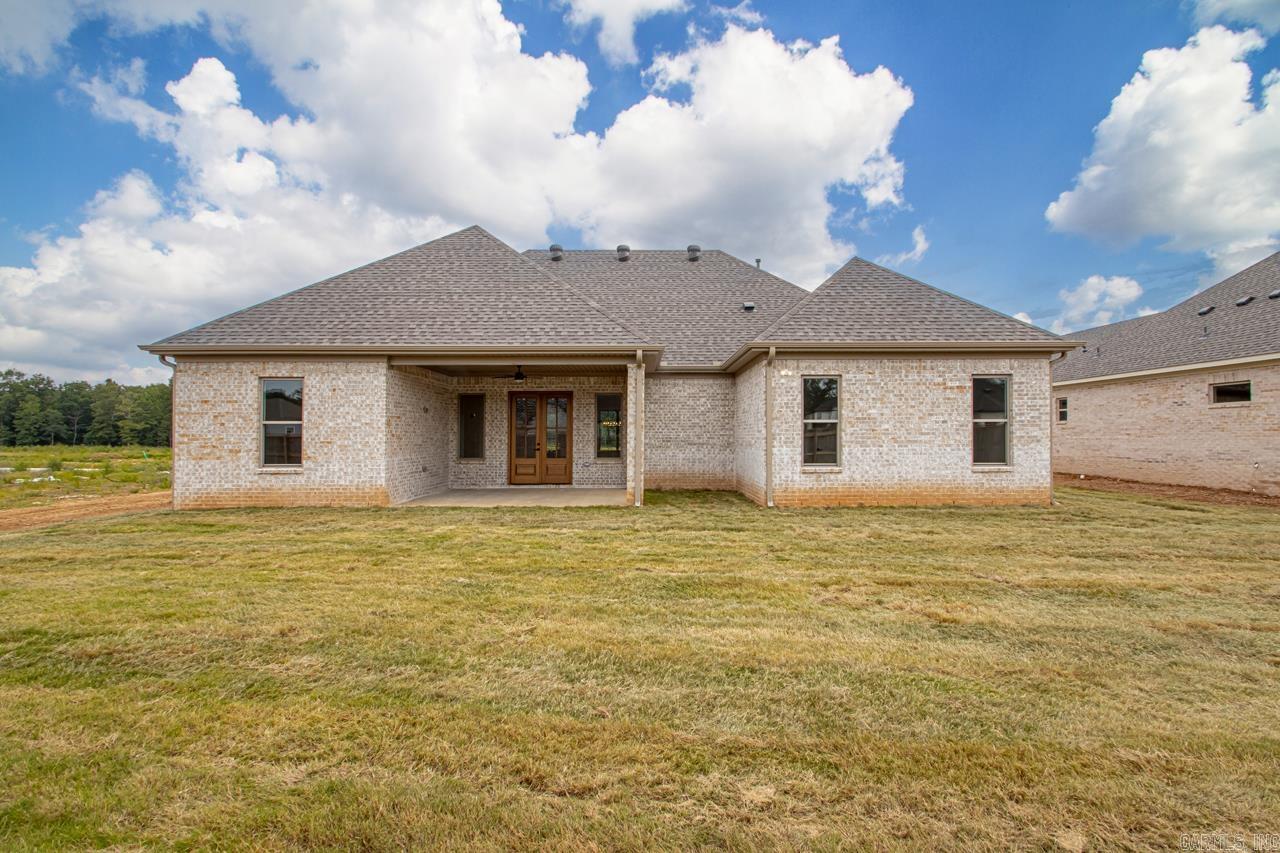 512  Corondelet Lane  Maumelle, AR