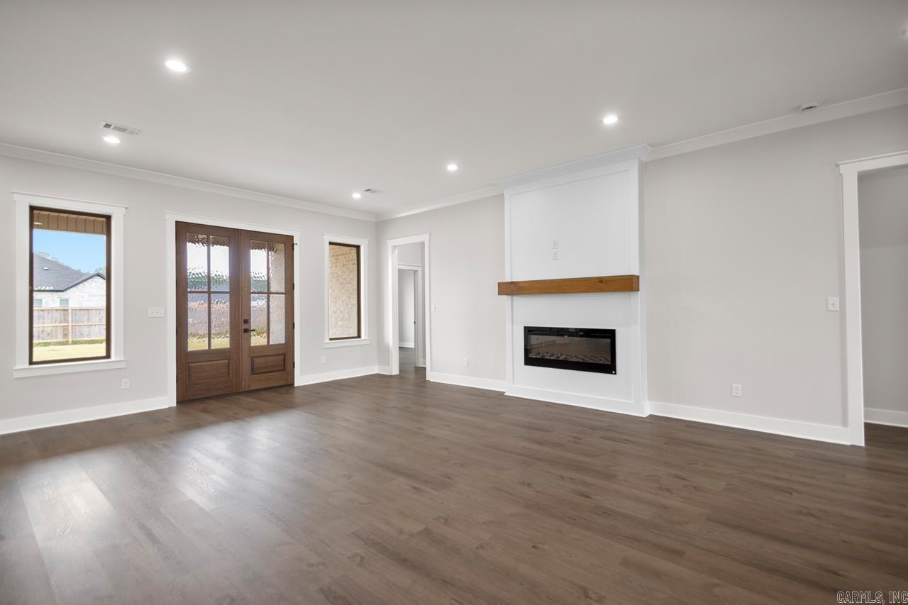 512  Corondelet Lane  Maumelle, AR