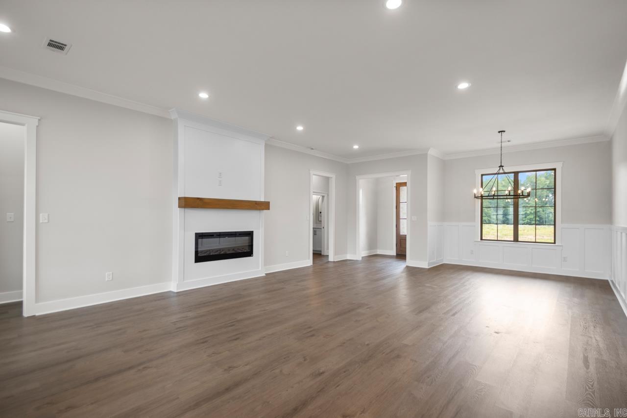 512  Corondelet Lane  Maumelle, AR