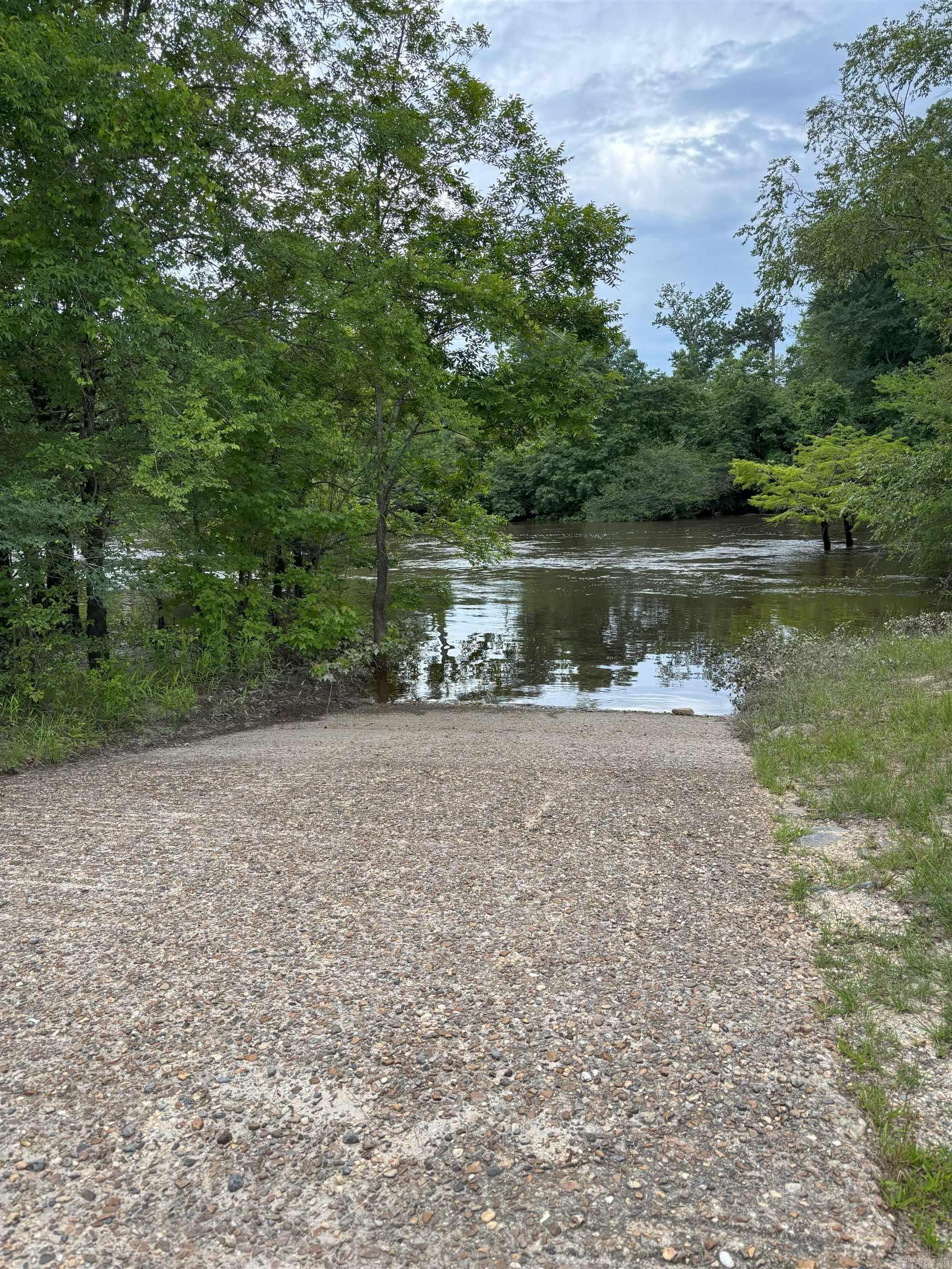 850  Vince Bluff  New Edinburg, AR