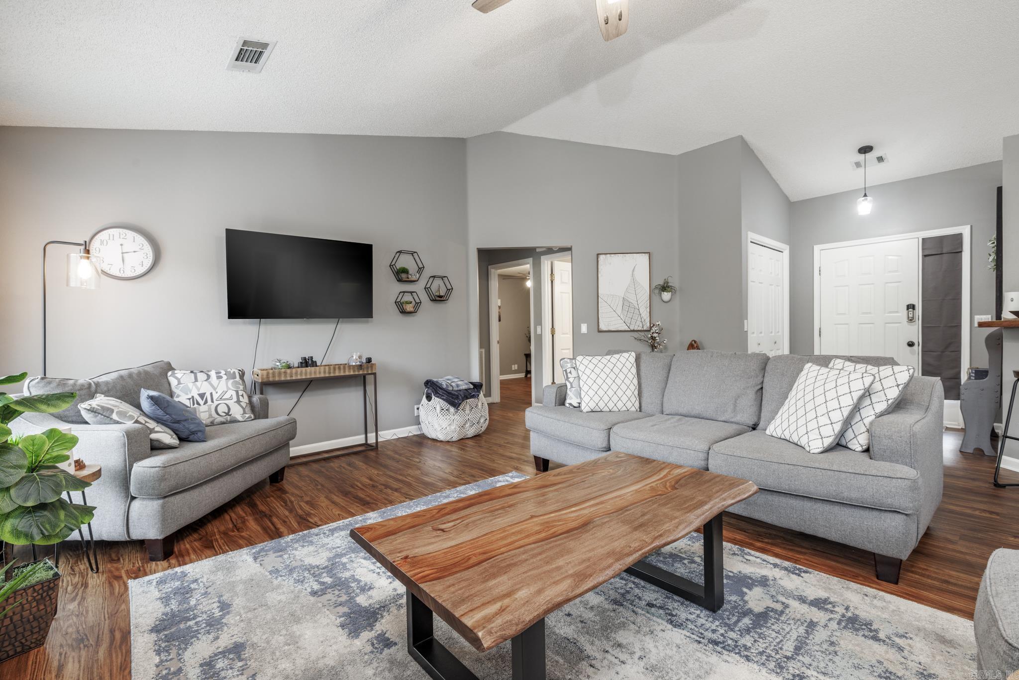 4  Isla Mujeres Ct  Hot Springs Village, AR