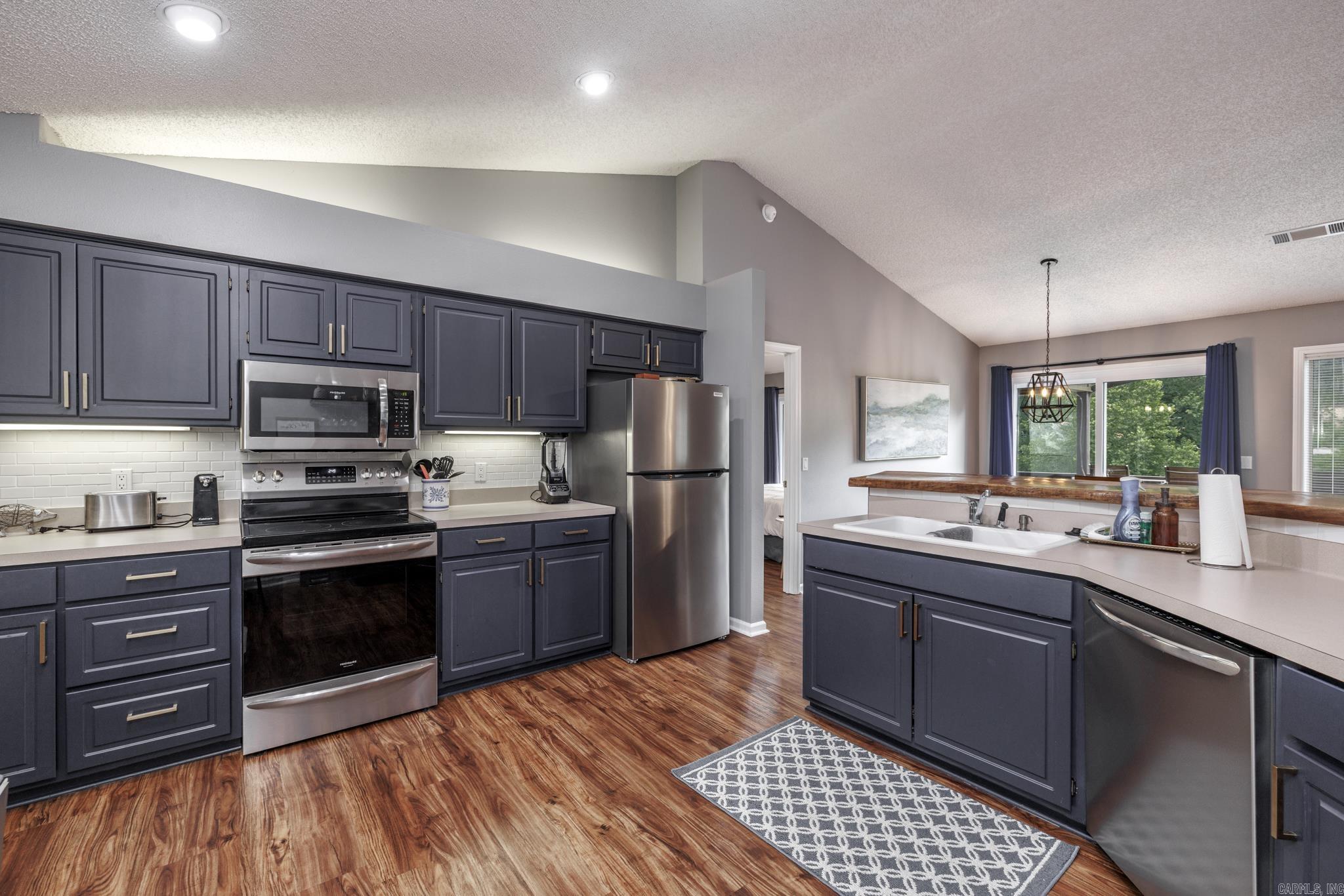 4  Isla Mujeres Ct  Hot Springs Village, AR
