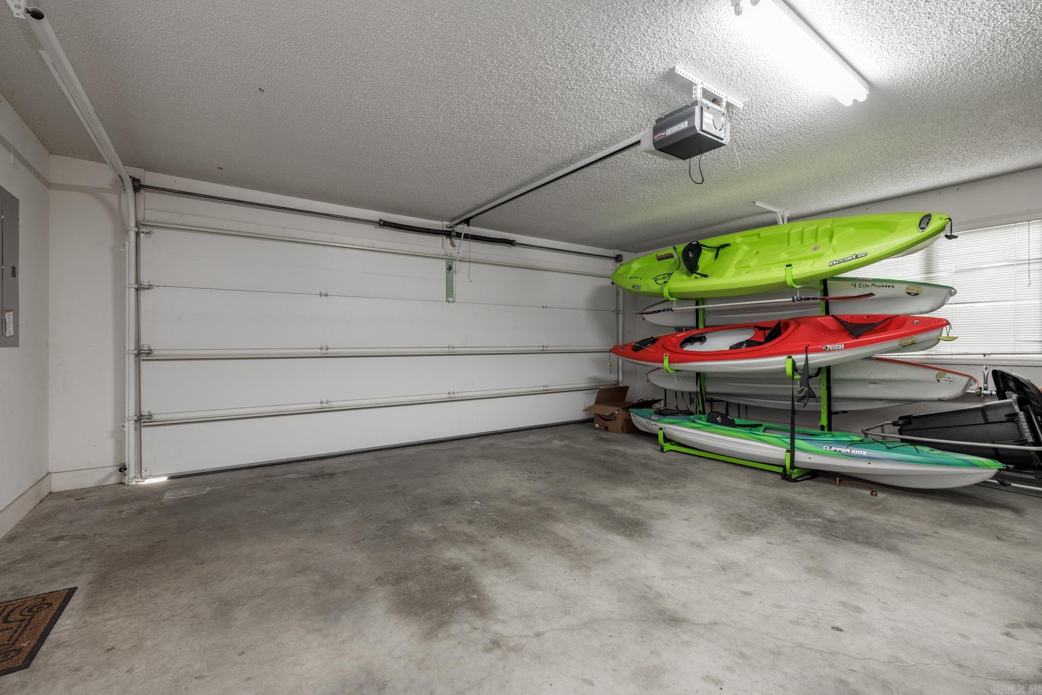 4  Isla Mujeres Ct  Hot Springs Village, AR