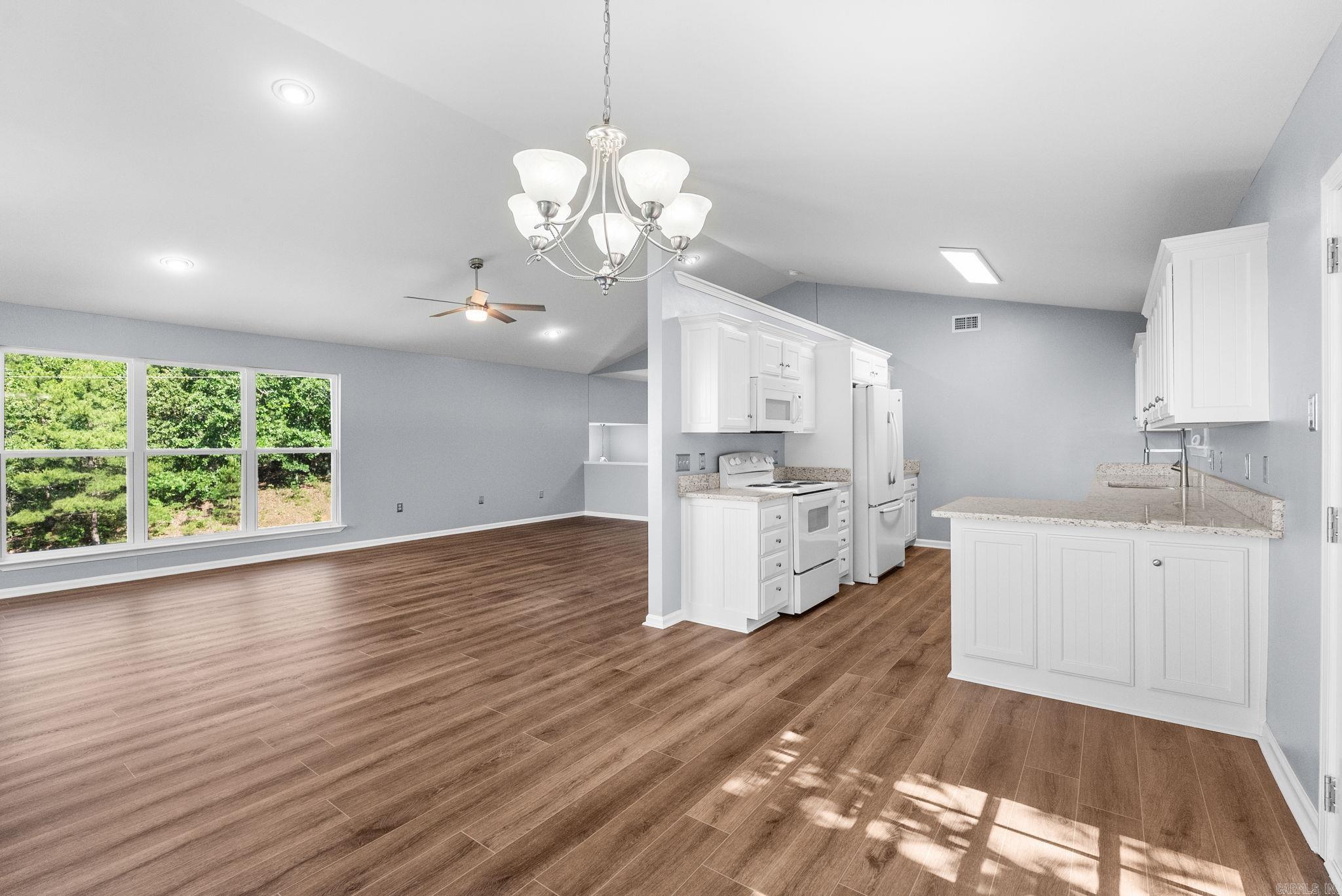 30  High Point  Mayflower, AR