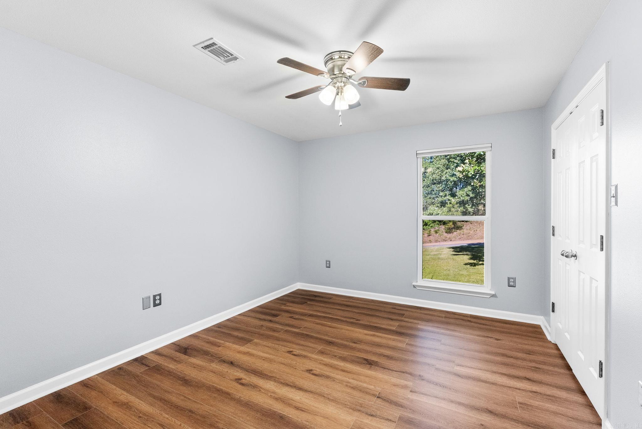 30  High Point  Mayflower, AR